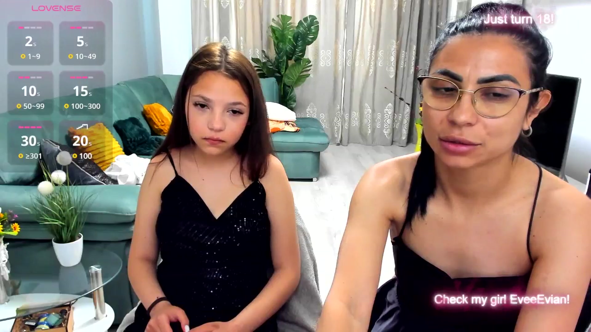 Gallery image thumbnail from Girl18ten's myfreecams stream on, 04/27/2025, 13:03 image 19 of 20