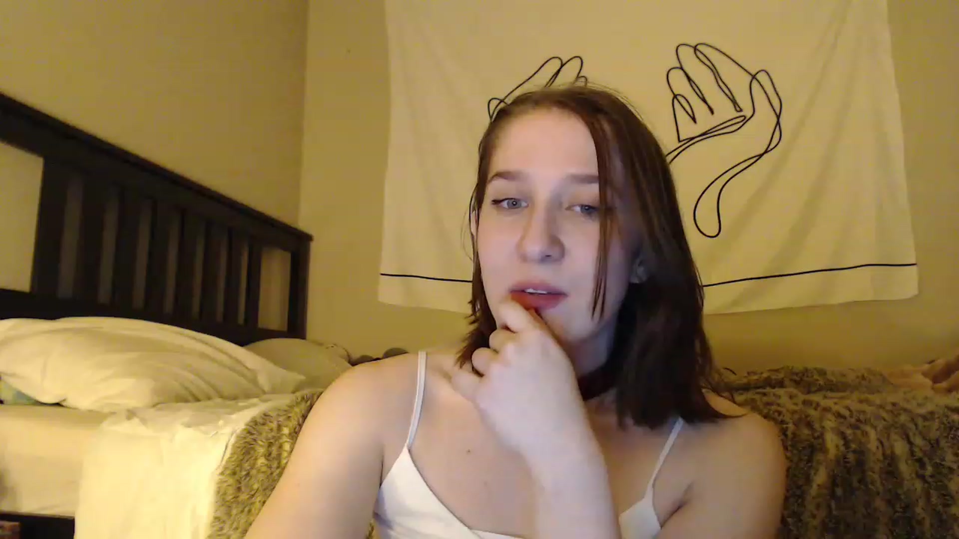 Gallery image thumbnail from GirlDepravity's myfreecams stream on, 02/09/2023, 03:51 image 10 of 20