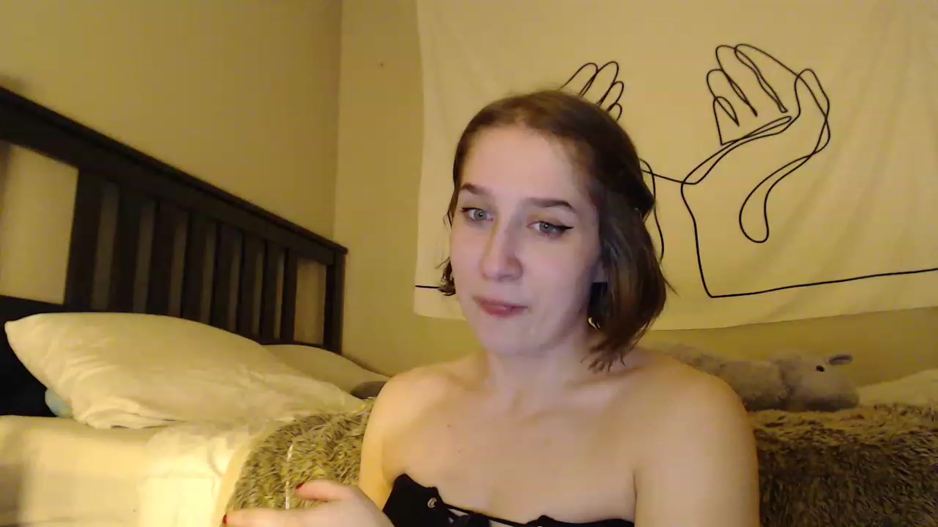Gallery image thumbnail from GirlDepravity's myfreecams stream on, 02/10/2023, 02:25 image 7 of 20