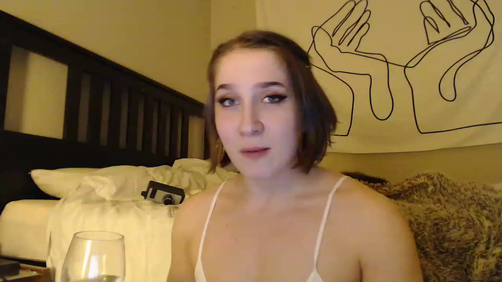 Gallery image thumbnail from GirlDepravity's myfreecams stream on, 02/14/2023, 02:01 image 12 of 20
