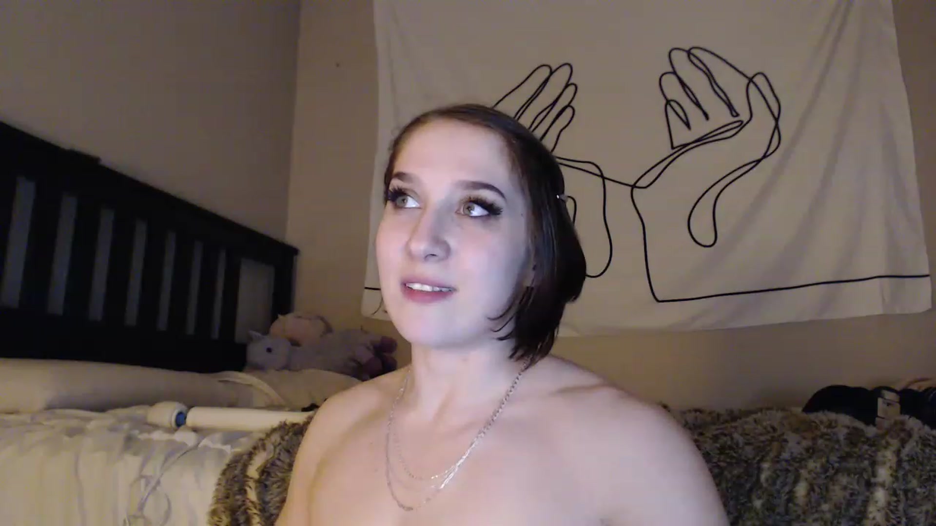Gallery image thumbnail from GirlDepravity's myfreecams stream on, 02/16/2023, 02:43 image 15 of 20