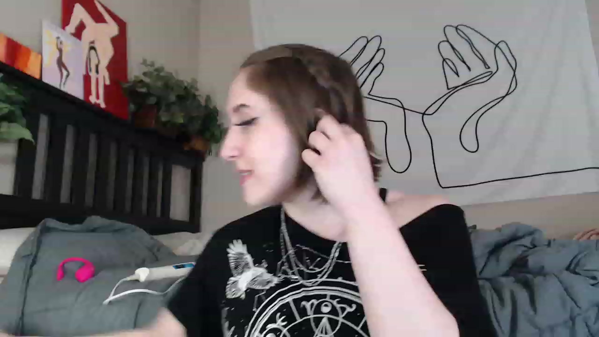 Gallery image thumbnail from GirlDepravity's myfreecams stream on, 02/23/2023, 03:45 image 2 of 20