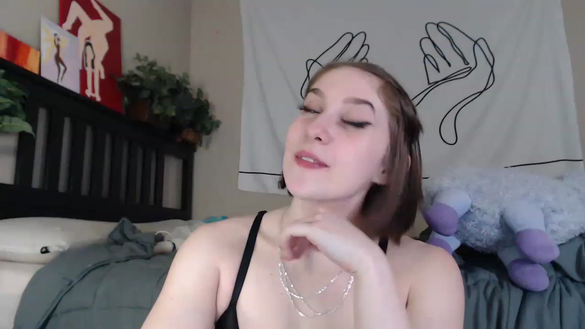 Gallery image thumbnail from GirlDepravity's myfreecams stream on, 02/23/2023, 03:45 image 19 of 20