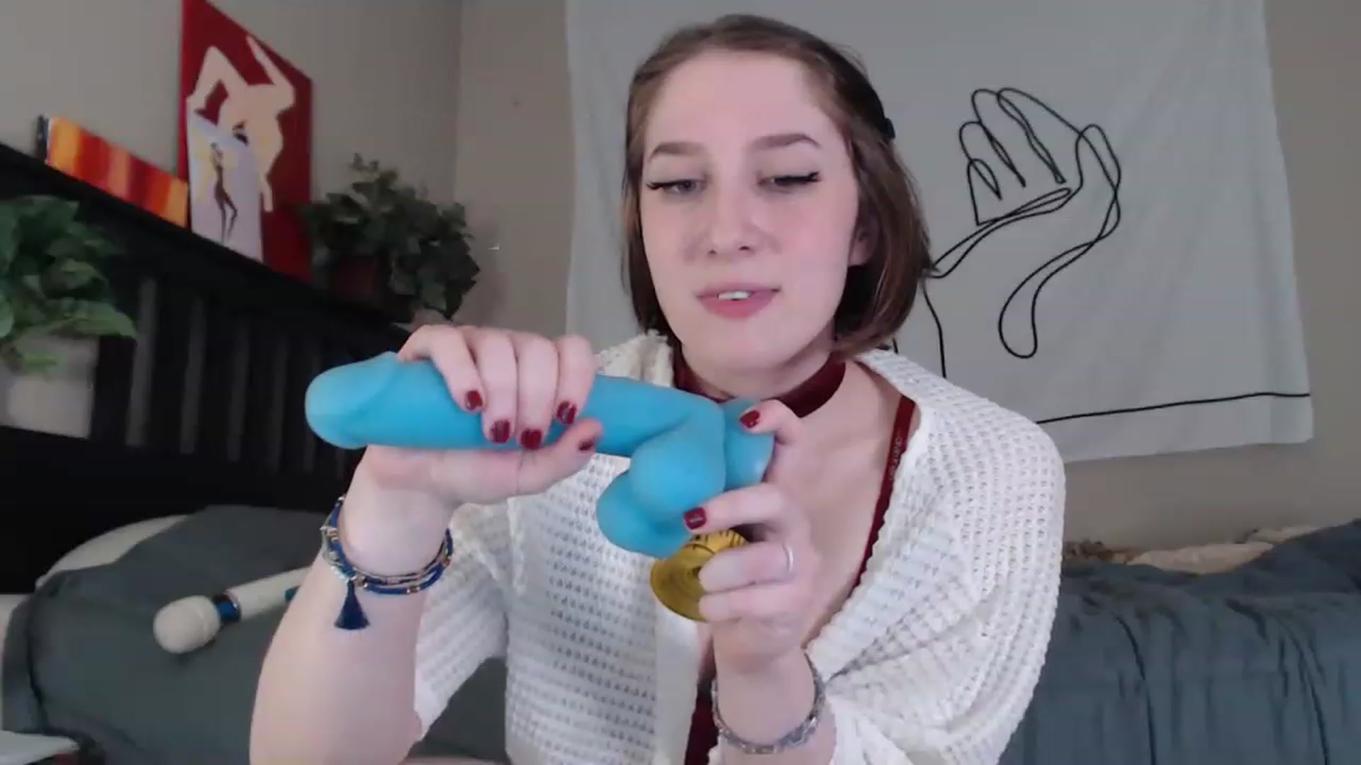 Gallery image thumbnail from GirlDepravity's myfreecams stream on, 02/25/2023, 03:22 image 16 of 20
