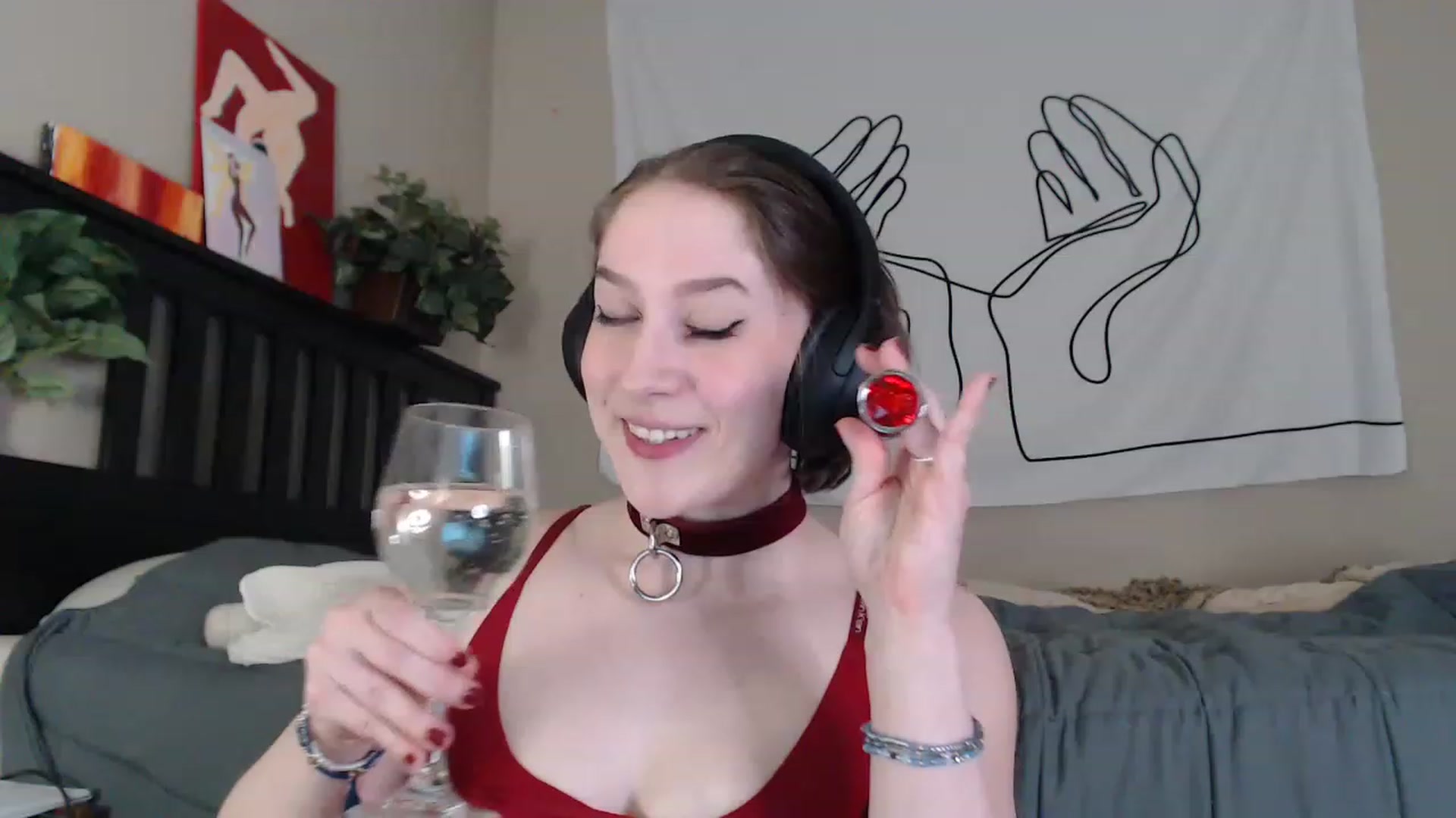 Gallery image thumbnail from GirlDepravity's myfreecams stream on, 02/25/2023, 03:22 image 1 of 20