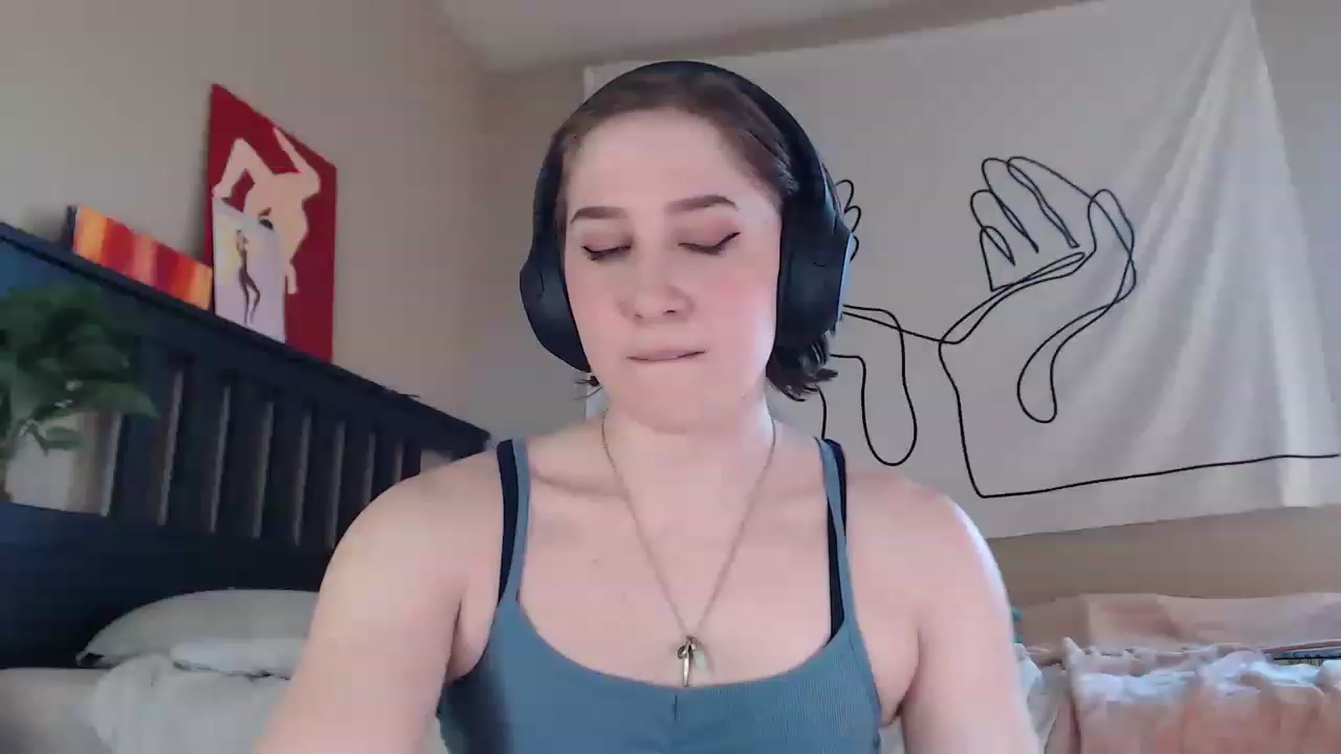 Gallery image thumbnail from GirlDepravity's myfreecams stream on, 02/26/2023, 22:50 image 6 of 20