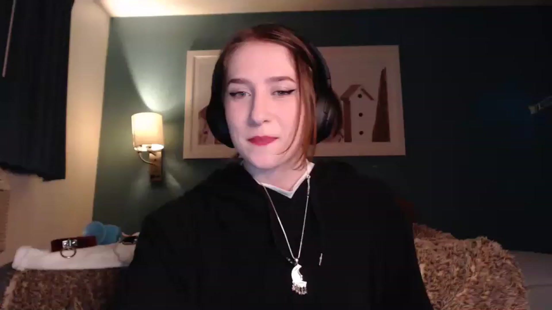 Gallery image thumbnail from GirlDepravity's myfreecams stream on, 04/16/2023, 02:21 image 2 of 20