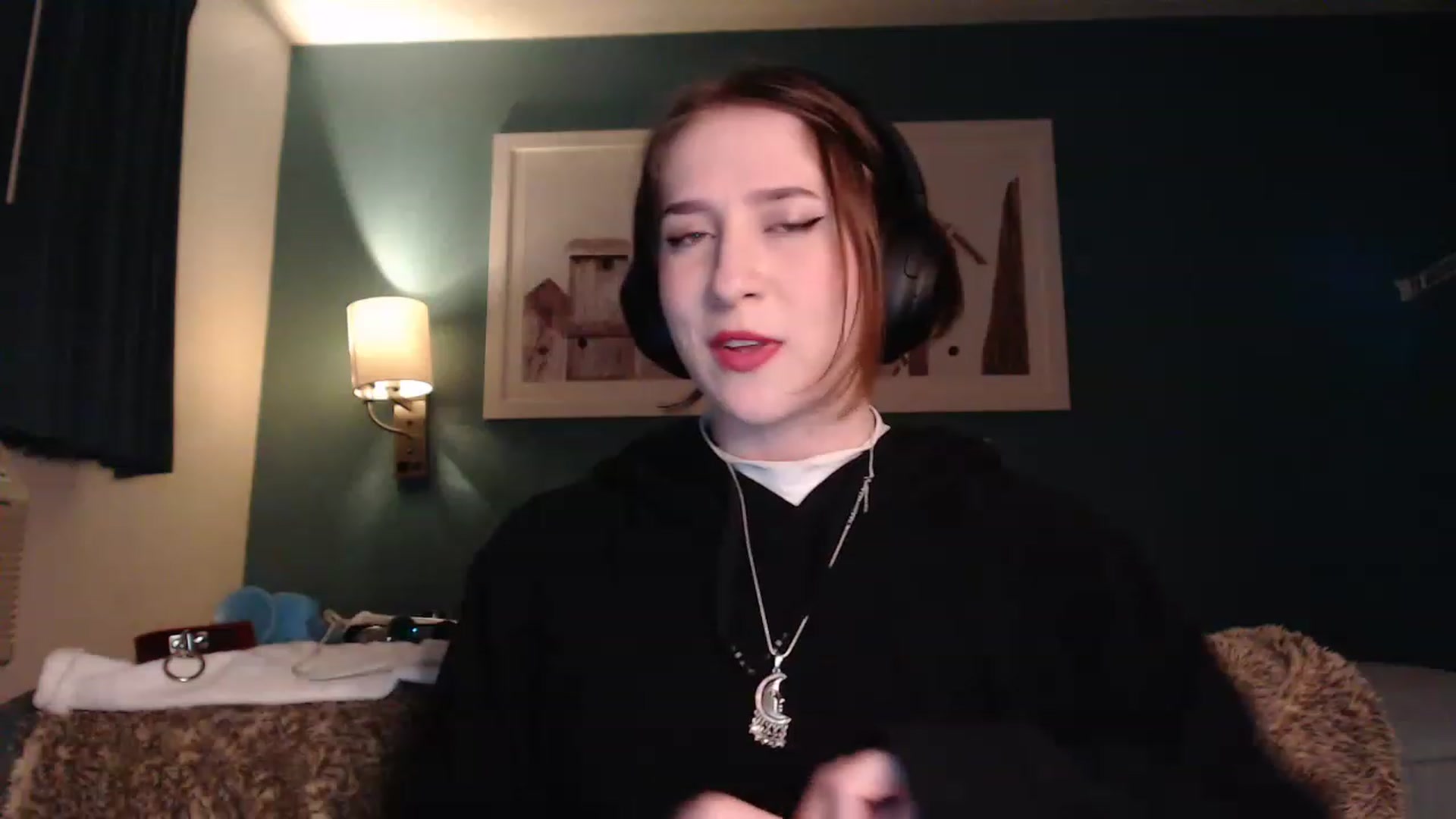 Gallery image thumbnail from GirlDepravity's myfreecams stream on, 04/16/2023, 02:21 image 5 of 20