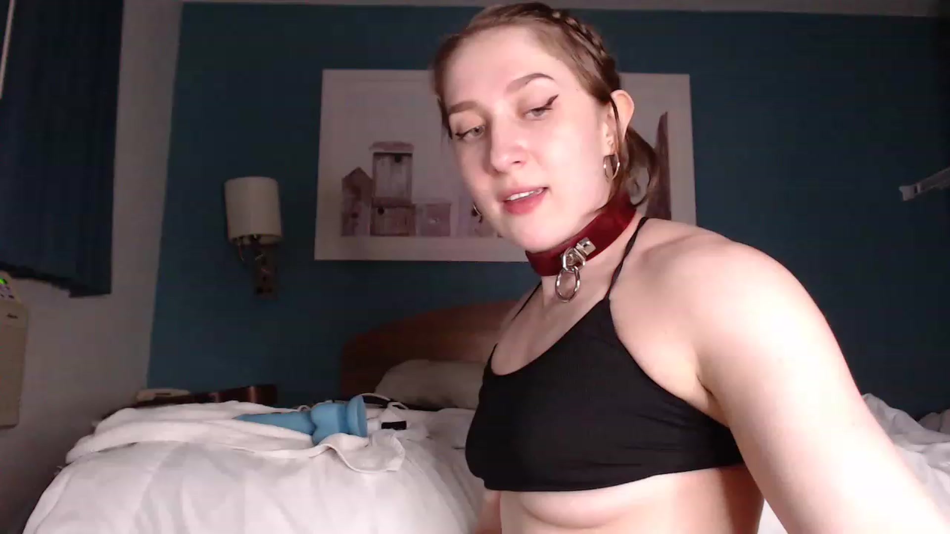 Gallery image thumbnail from GirlDepravity's myfreecams stream on, 04/26/2023, 01:18 image 3 of 20