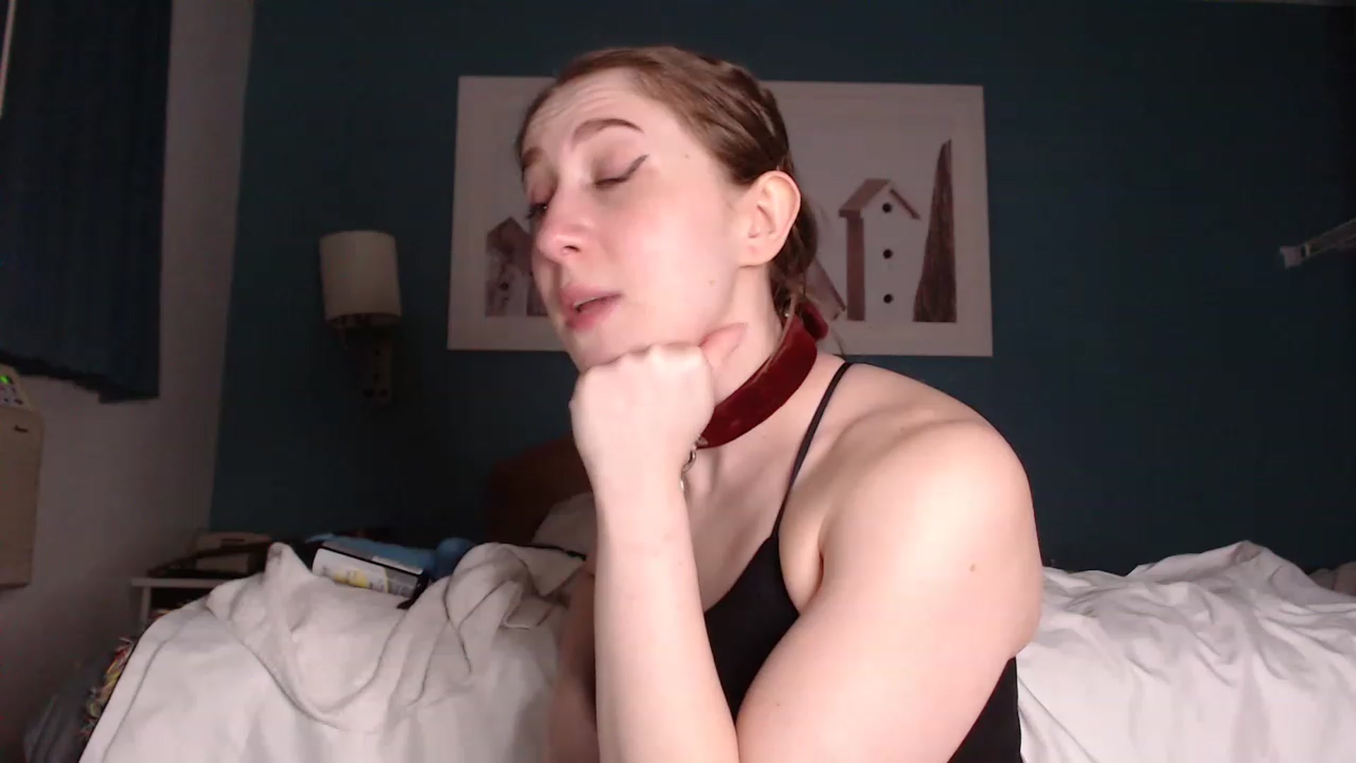 Gallery image thumbnail from GirlDepravity's myfreecams stream on, 04/26/2023, 01:18 image 16 of 20