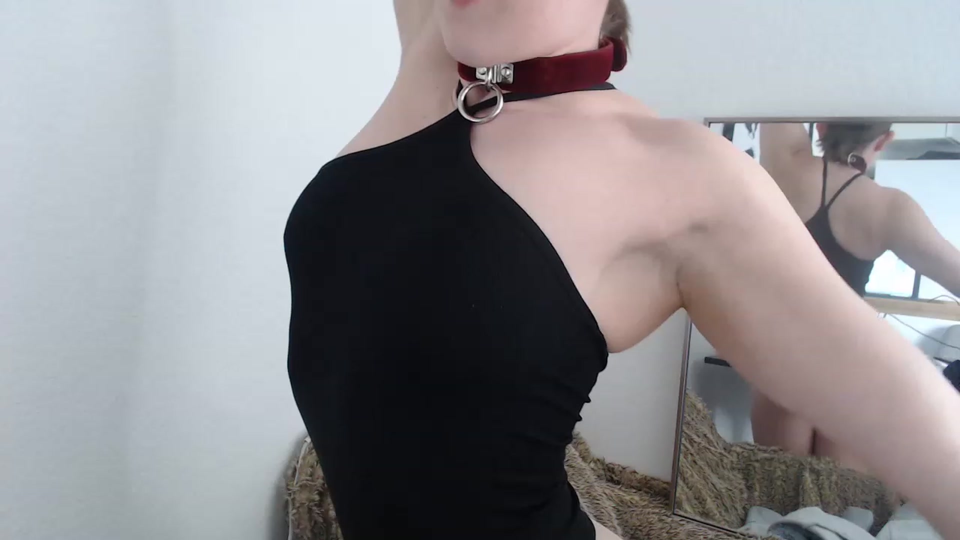 Gallery image thumbnail from GirlDepravity's myfreecams stream on, 05/27/2023, 19:59 image 9 of 20