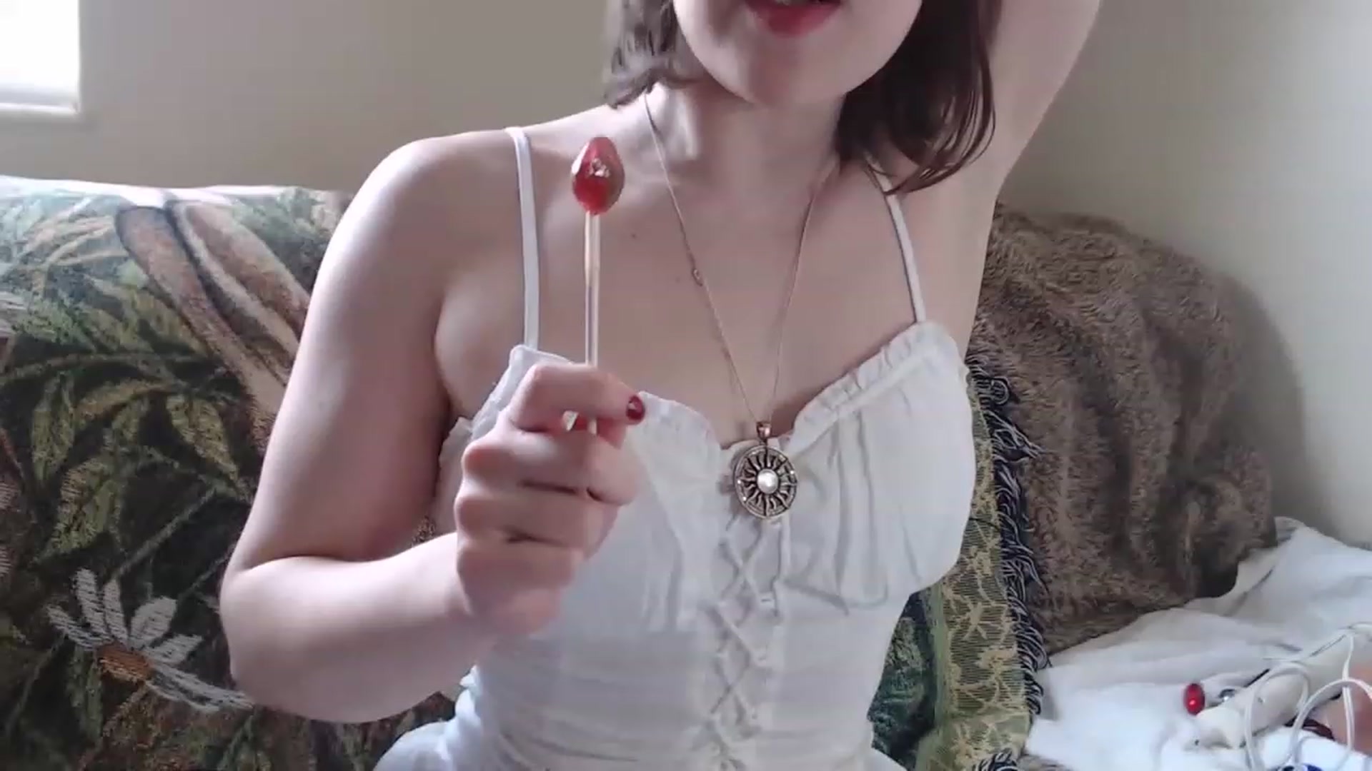 Gallery image thumbnail from GirlDepravity's myfreecams stream on, 06/02/2023, 22:31 image 18 of 20