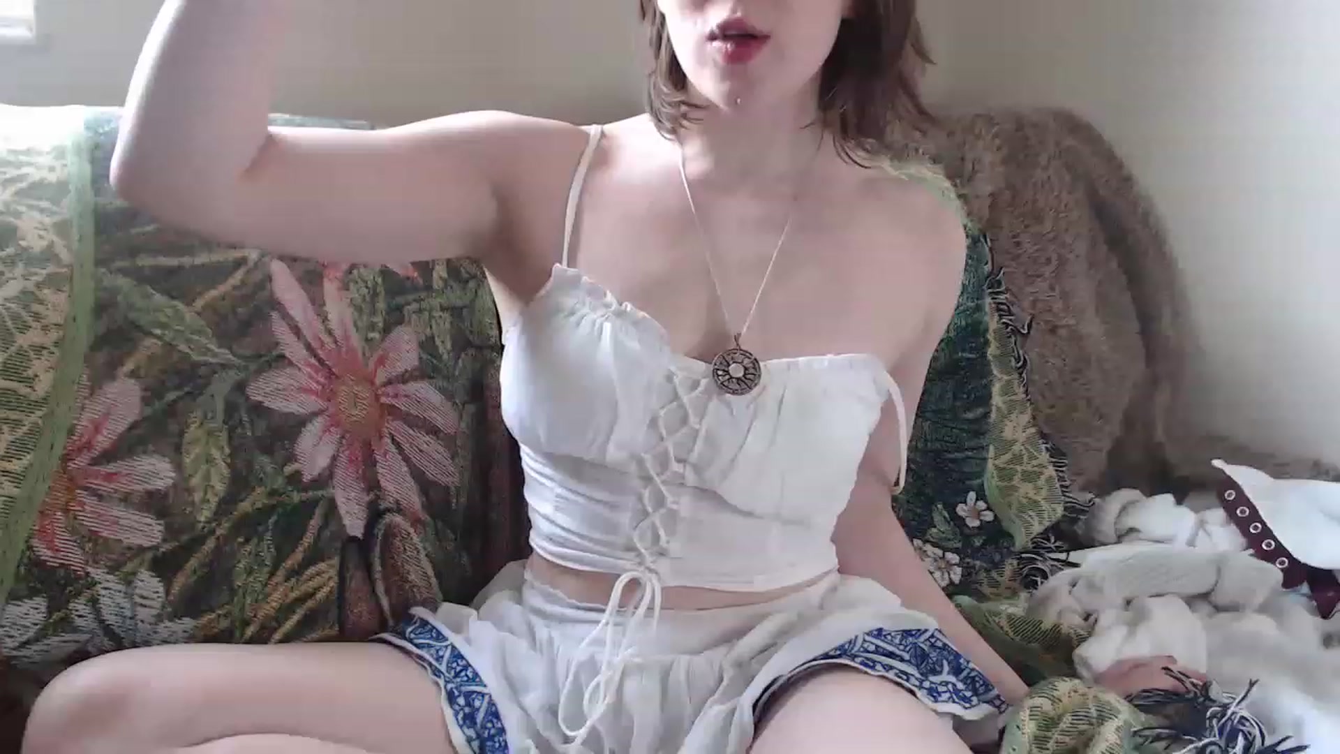 Gallery image thumbnail from GirlDepravity's myfreecams stream on, 06/02/2023, 23:08 image 15 of 20