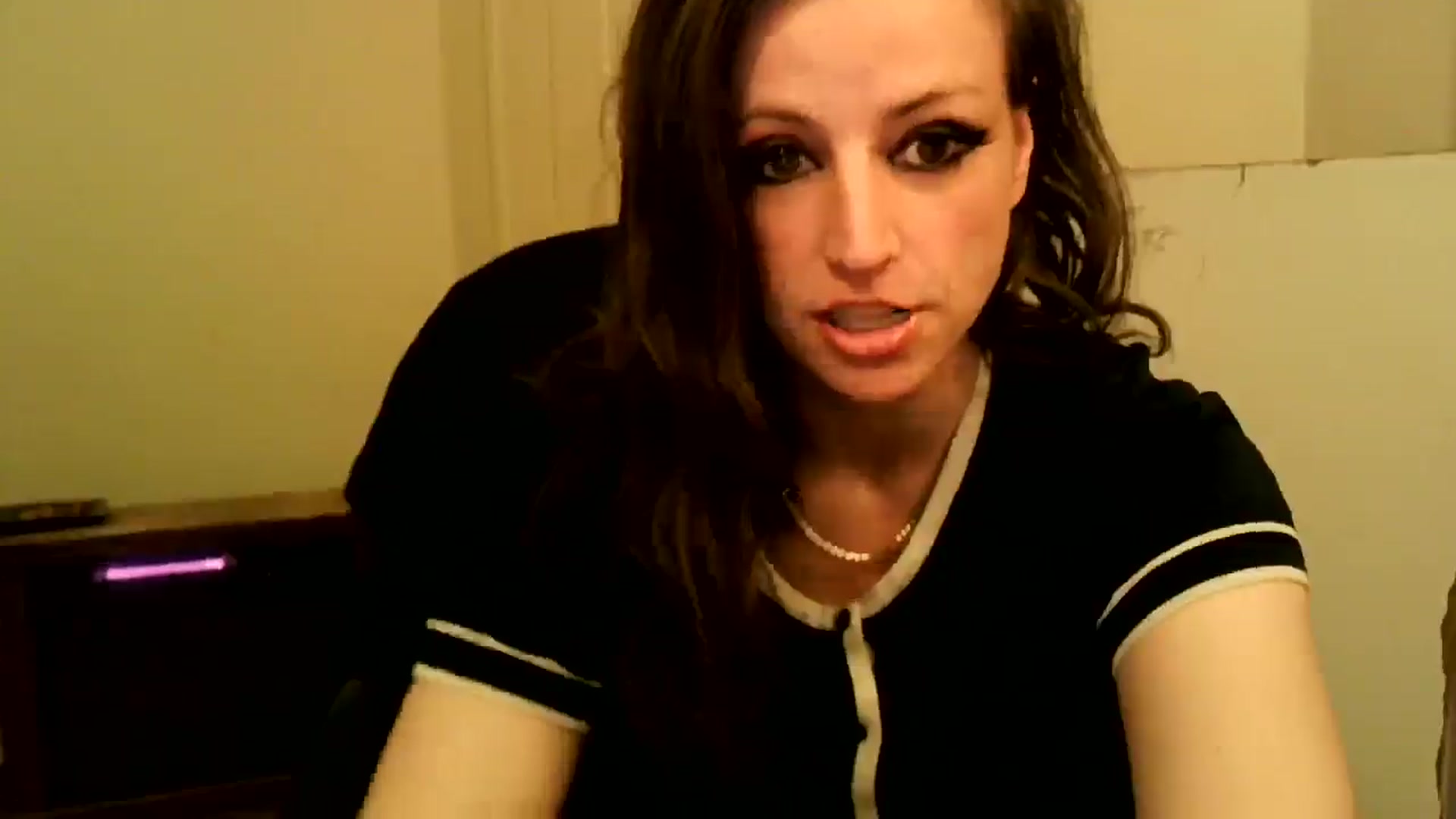 Gallery image thumbnail from GirlDreams's myfreecams stream on, 02/15/2026, 12:18 image 7 of 20