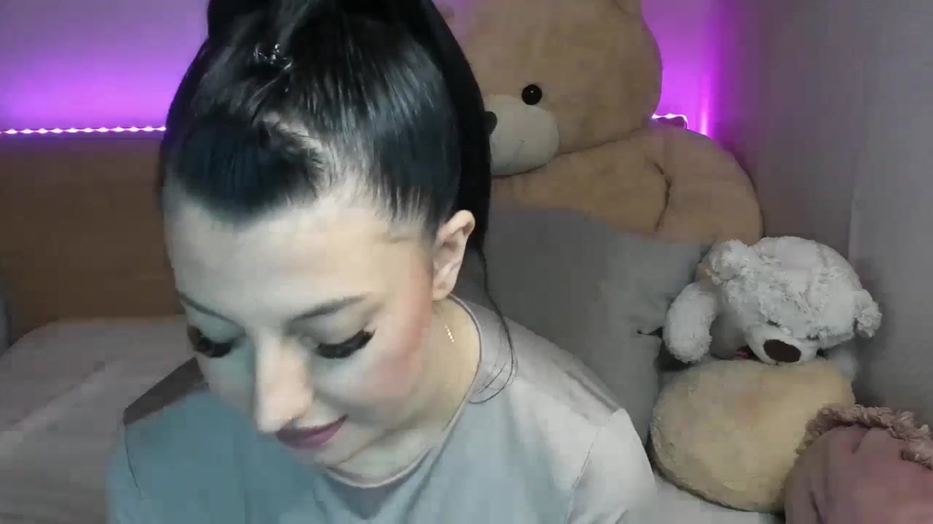 Gallery image thumbnail from GirlNextDoor's myfreecams stream on, 01/25/2024, 10:43 image 18 of 20