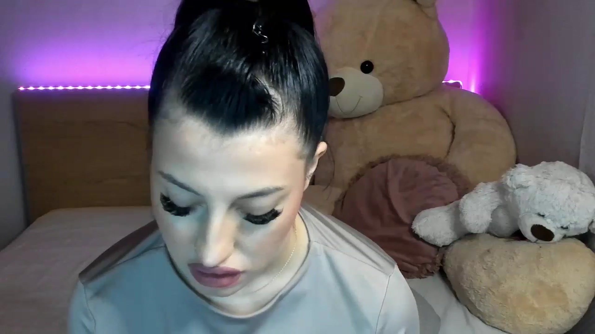 Gallery image thumbnail from GirlNextDoor's myfreecams stream on, 01/25/2024, 13:24 image 11 of 20