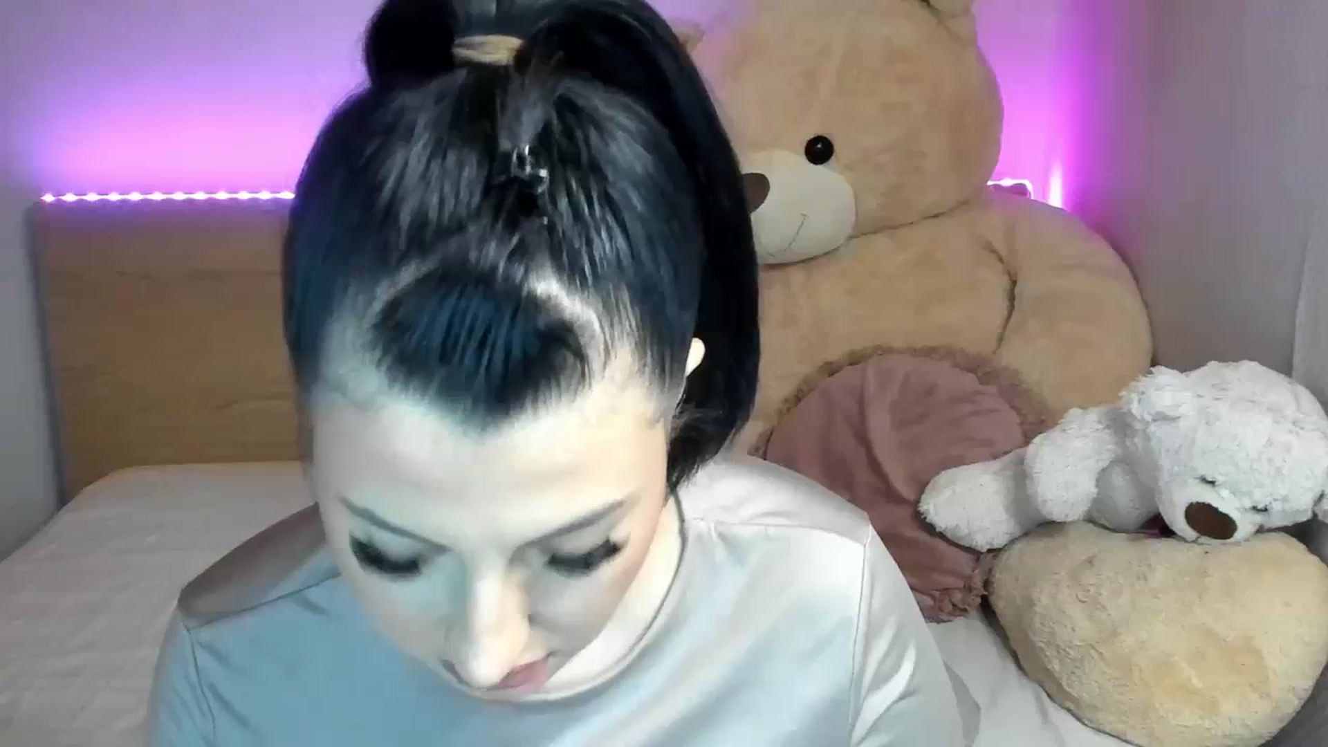 Gallery image thumbnail from GirlNextDoor's myfreecams stream on, 01/25/2024, 13:24 image 12 of 20