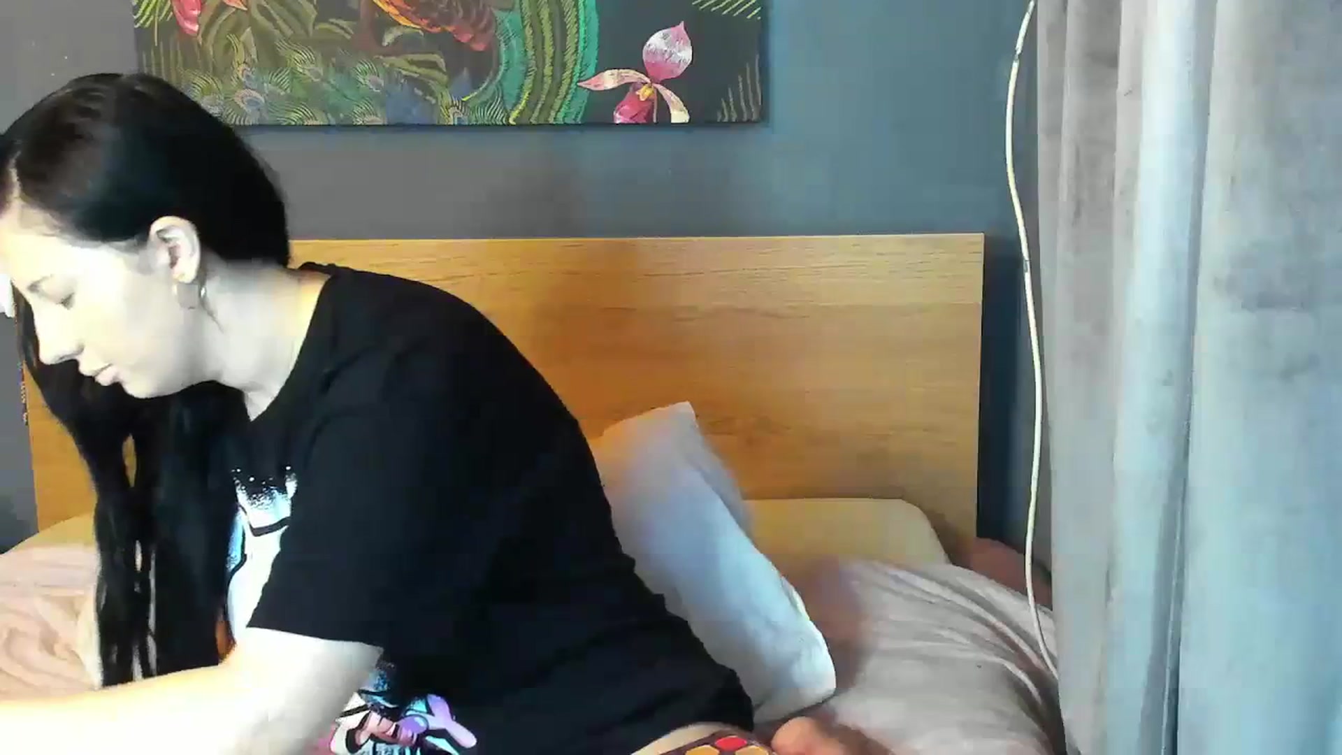 Gallery image thumbnail from GirlNextDoor's myfreecams stream on, 03/30/2024, 12:12 image 18 of 20