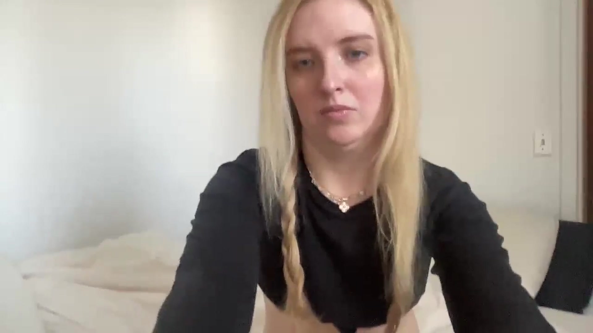 Gallery image thumbnail from GirlNxtDo0r's myfreecams stream on, 03/11/2025, 16:58 image 11 of 20