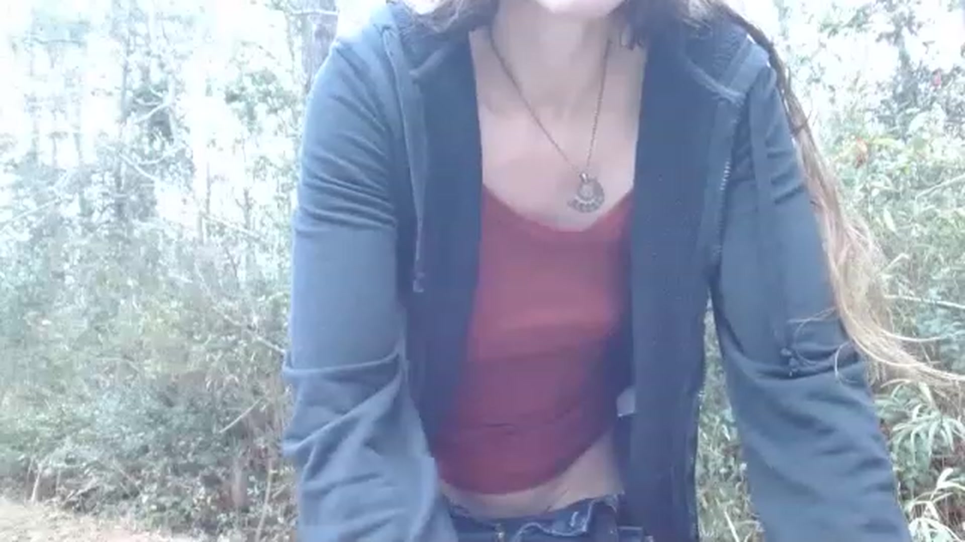 Gallery image thumbnail from GirlOffGrid's myfreecams stream on, 12/22/2022, 22:10 image 8 of 20