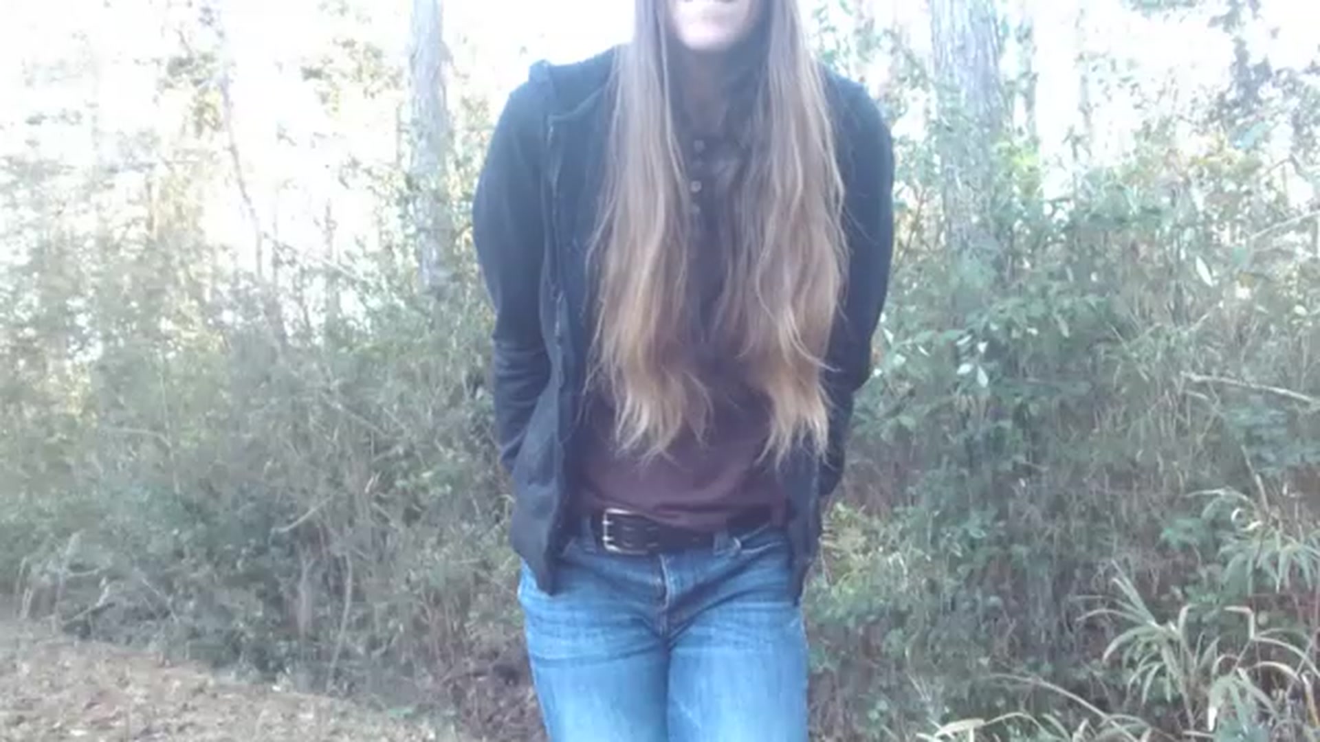 Gallery image thumbnail from GirlOffGrid's myfreecams stream on, 12/29/2022, 21:10 image 4 of 20