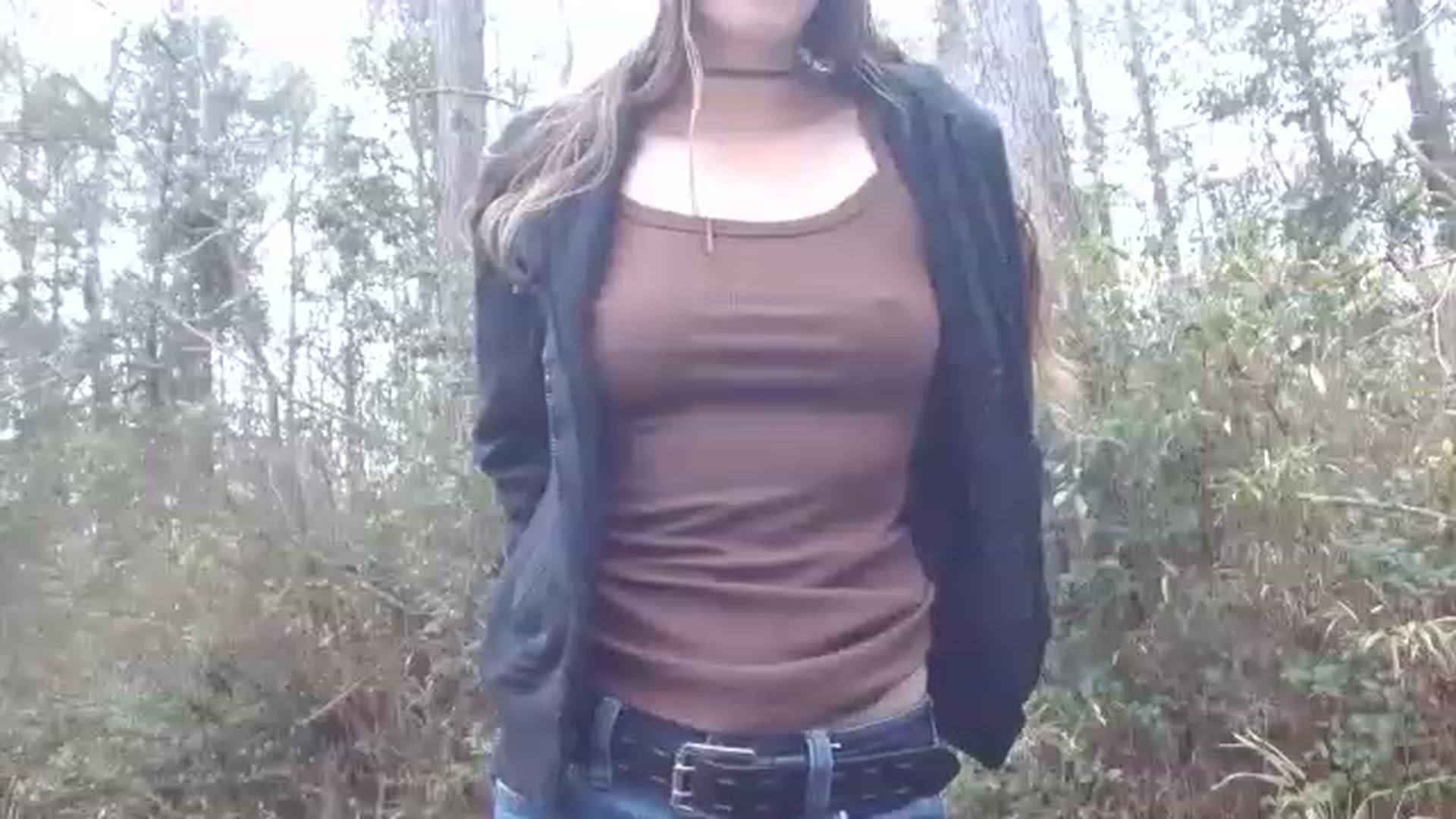 Gallery image thumbnail from GirlOffGrid's myfreecams stream on, 01/30/2023, 19:44 image 4 of 20