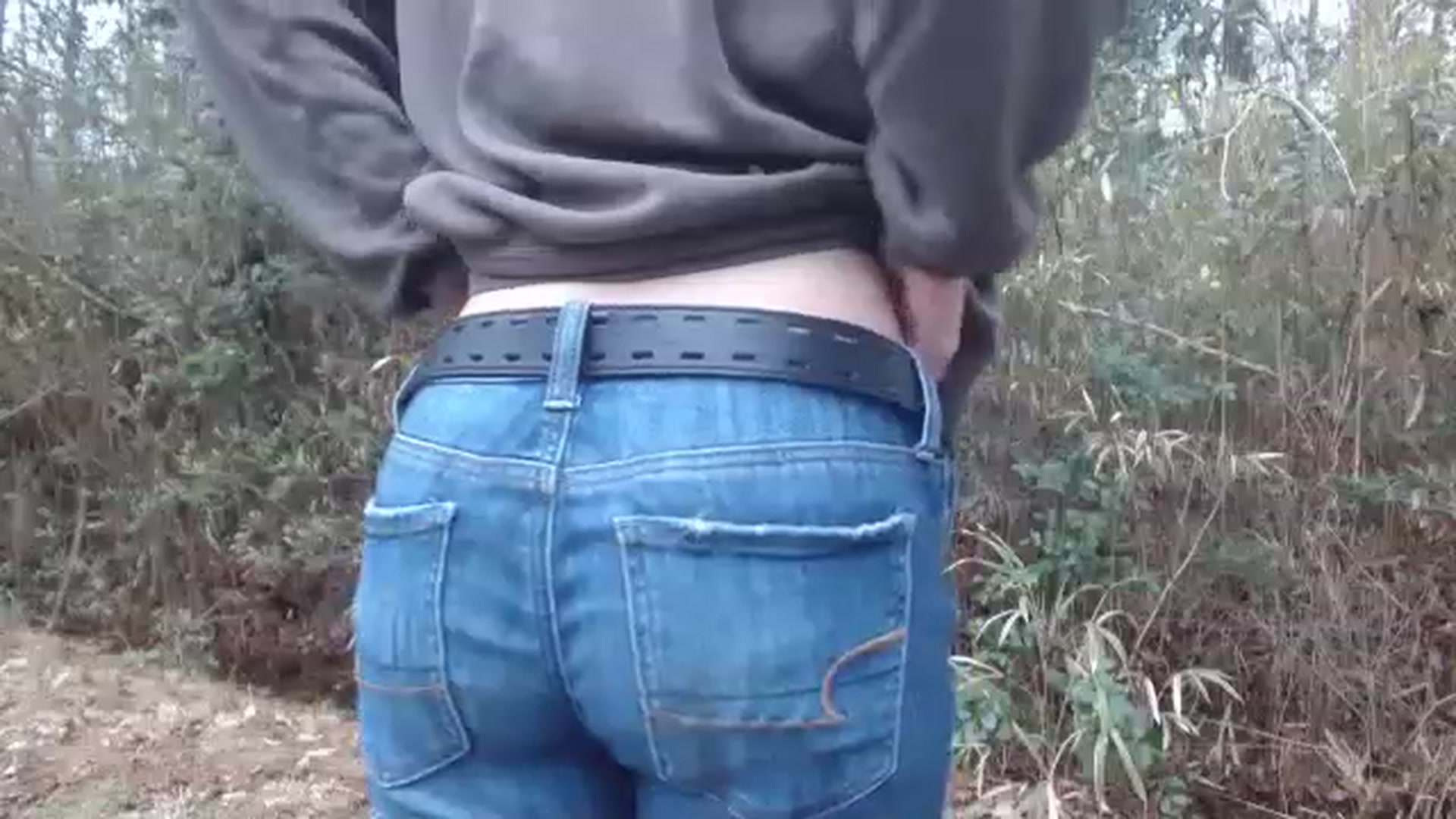 Gallery image thumbnail from GirlOffGrid's myfreecams stream on, 01/31/2023, 21:51 image 18 of 20