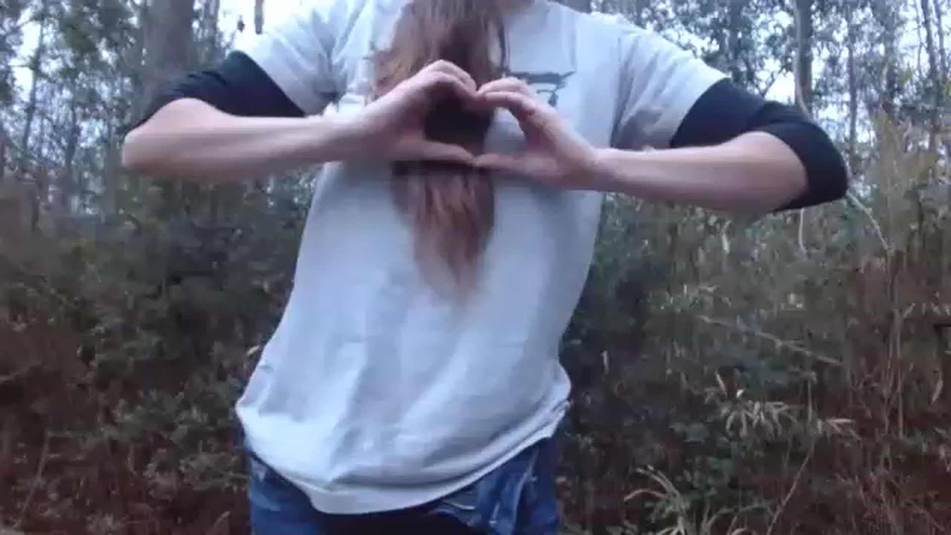 Gallery image thumbnail from GirlOffGrid's myfreecams stream on, 01/31/2023, 22:30 image 4 of 20