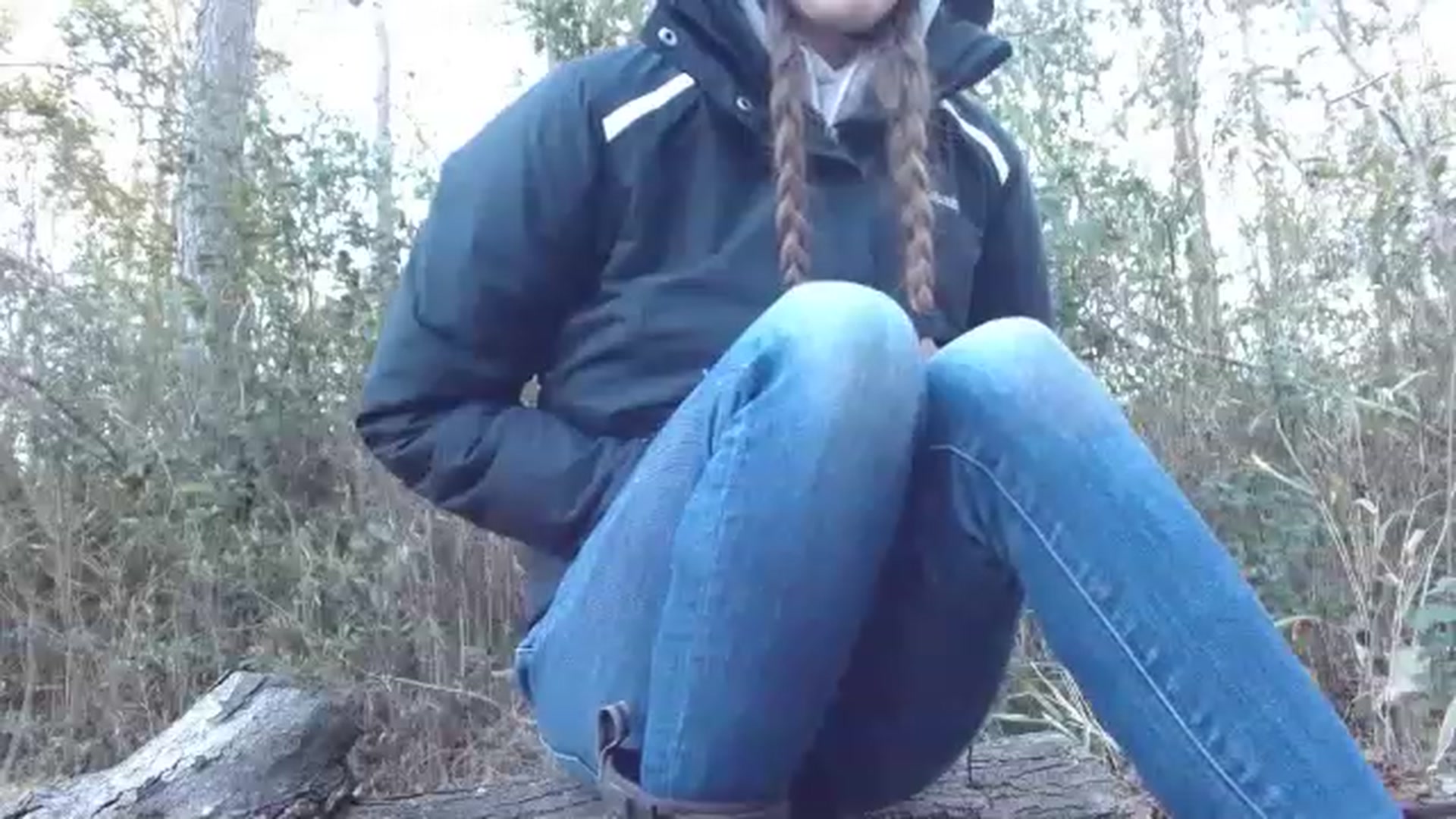 Gallery image thumbnail from GirlOffGrid's myfreecams stream on, 02/03/2023, 22:20 image 4 of 20