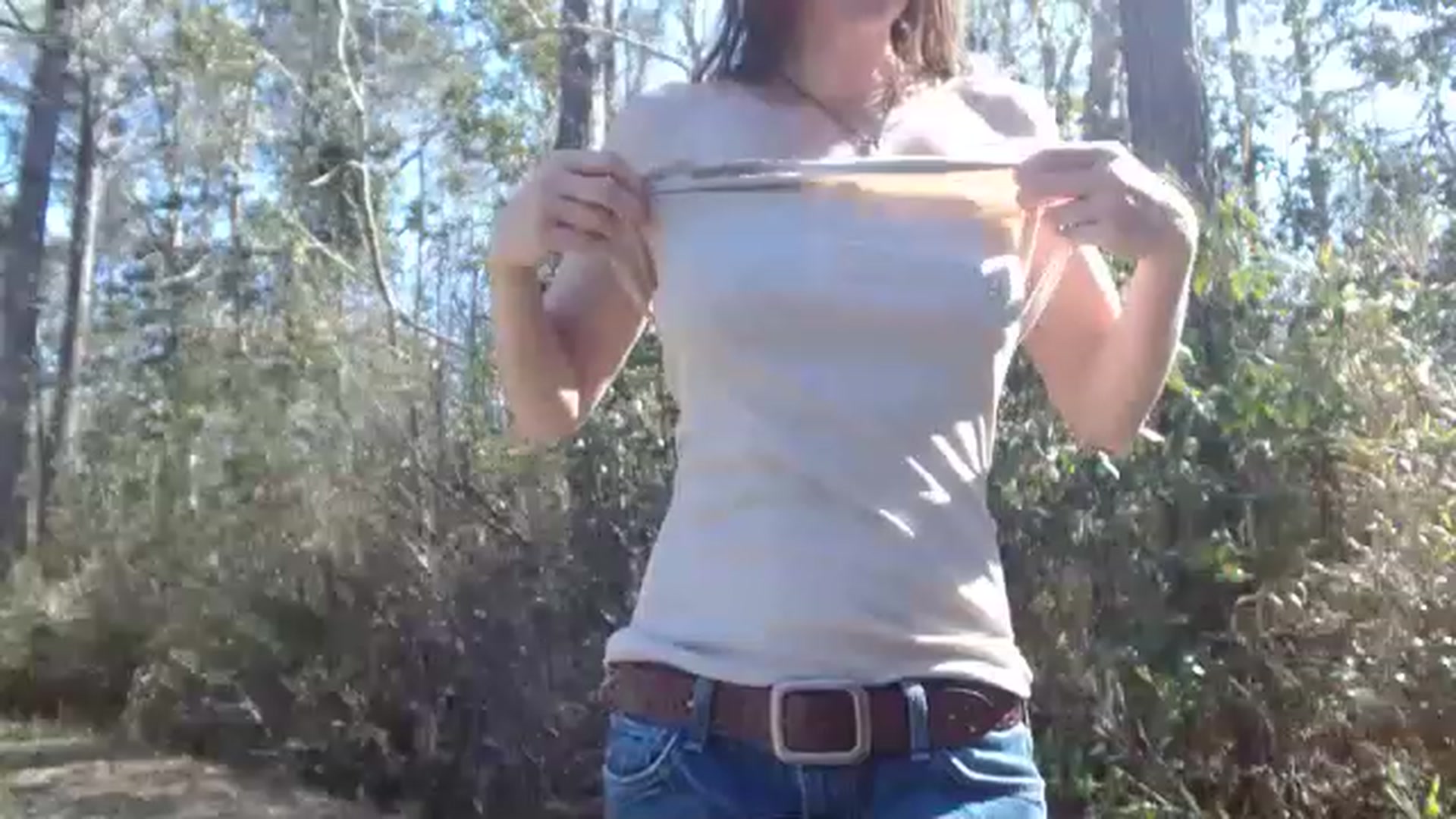 Gallery image thumbnail from GirlOffGrid's myfreecams stream on, 03/24/2023, 21:01 image 3 of 20