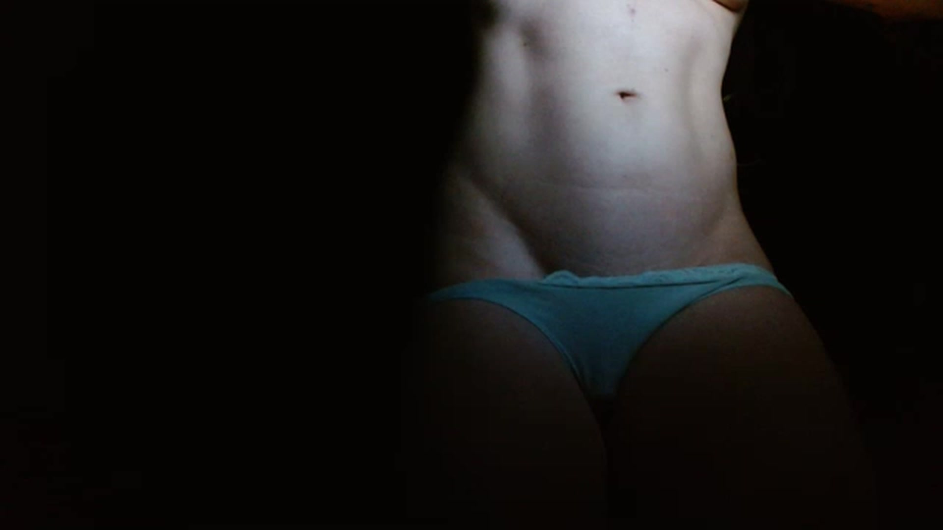 Gallery image thumbnail from GirlOffGrid's myfreecams stream on, 03/27/2023, 24:38 image 18 of 20