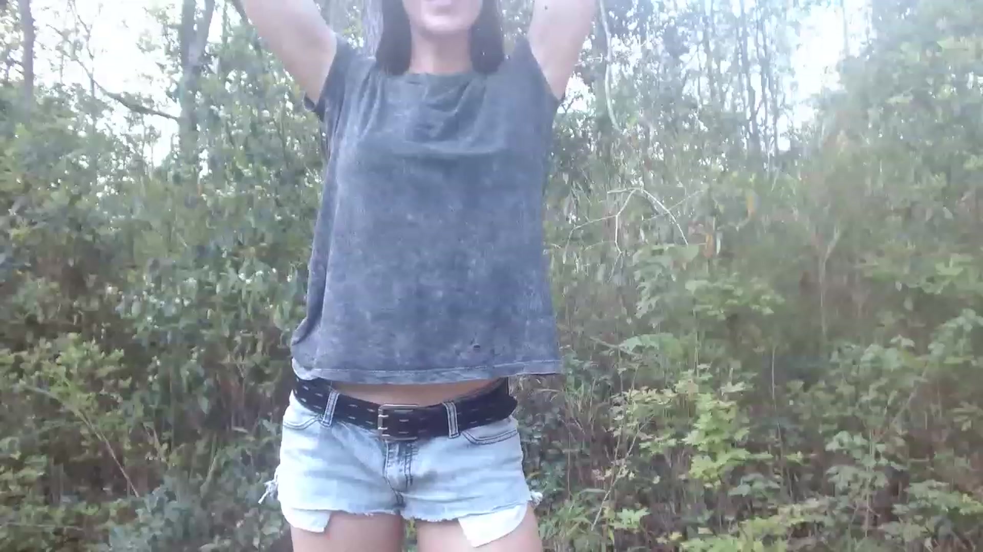 Gallery image thumbnail from GirlOffGrid's myfreecams stream on, 04/07/2023, 15:44 image 5 of 20