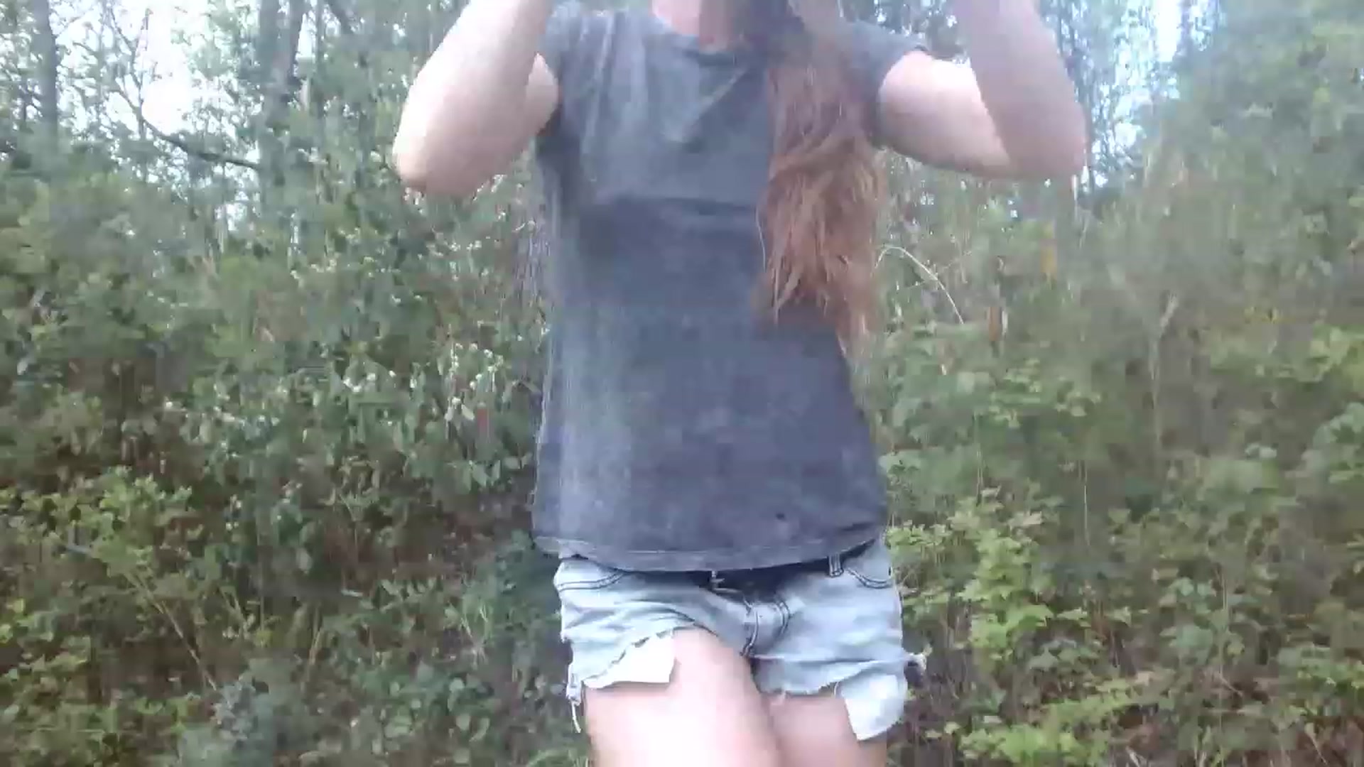 Gallery image thumbnail from GirlOffGrid's myfreecams stream on, 04/07/2023, 16:18 image 12 of 20