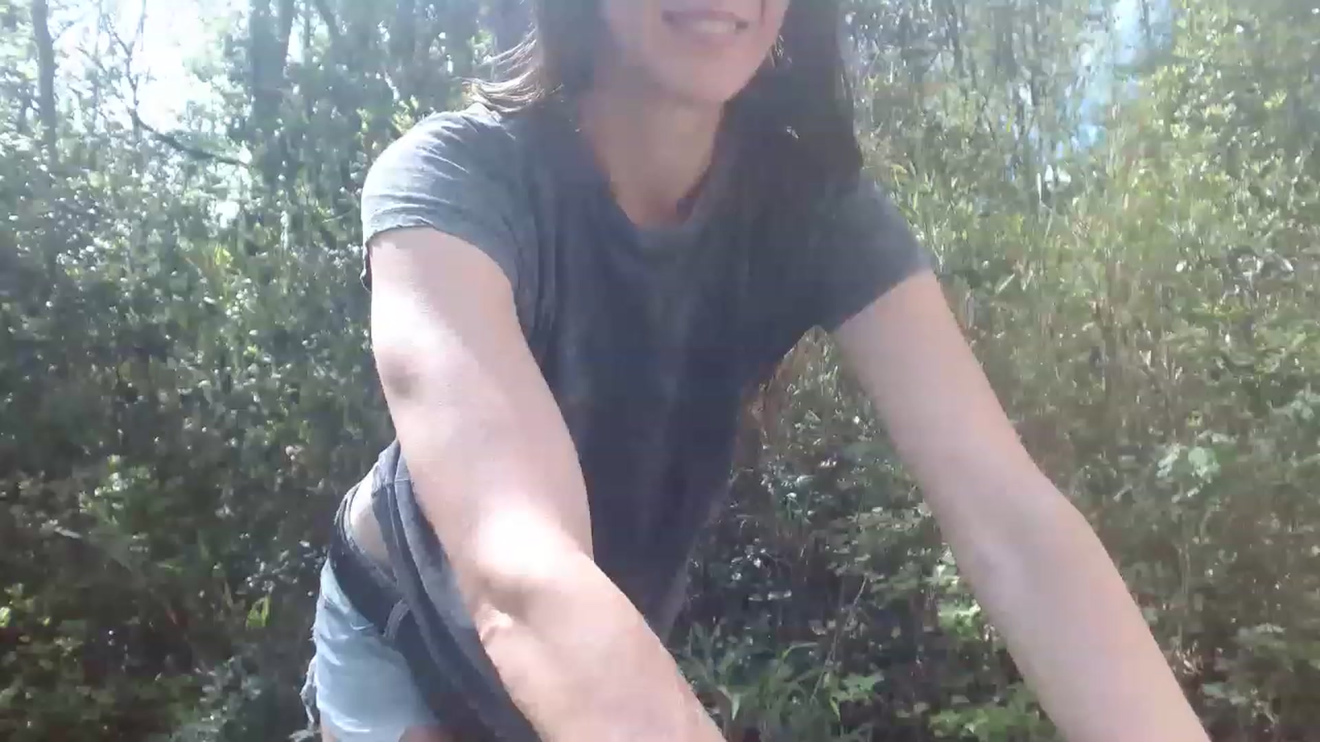 Gallery image thumbnail from GirlOffGrid's myfreecams stream on, 04/07/2023, 16:18 image 2 of 20