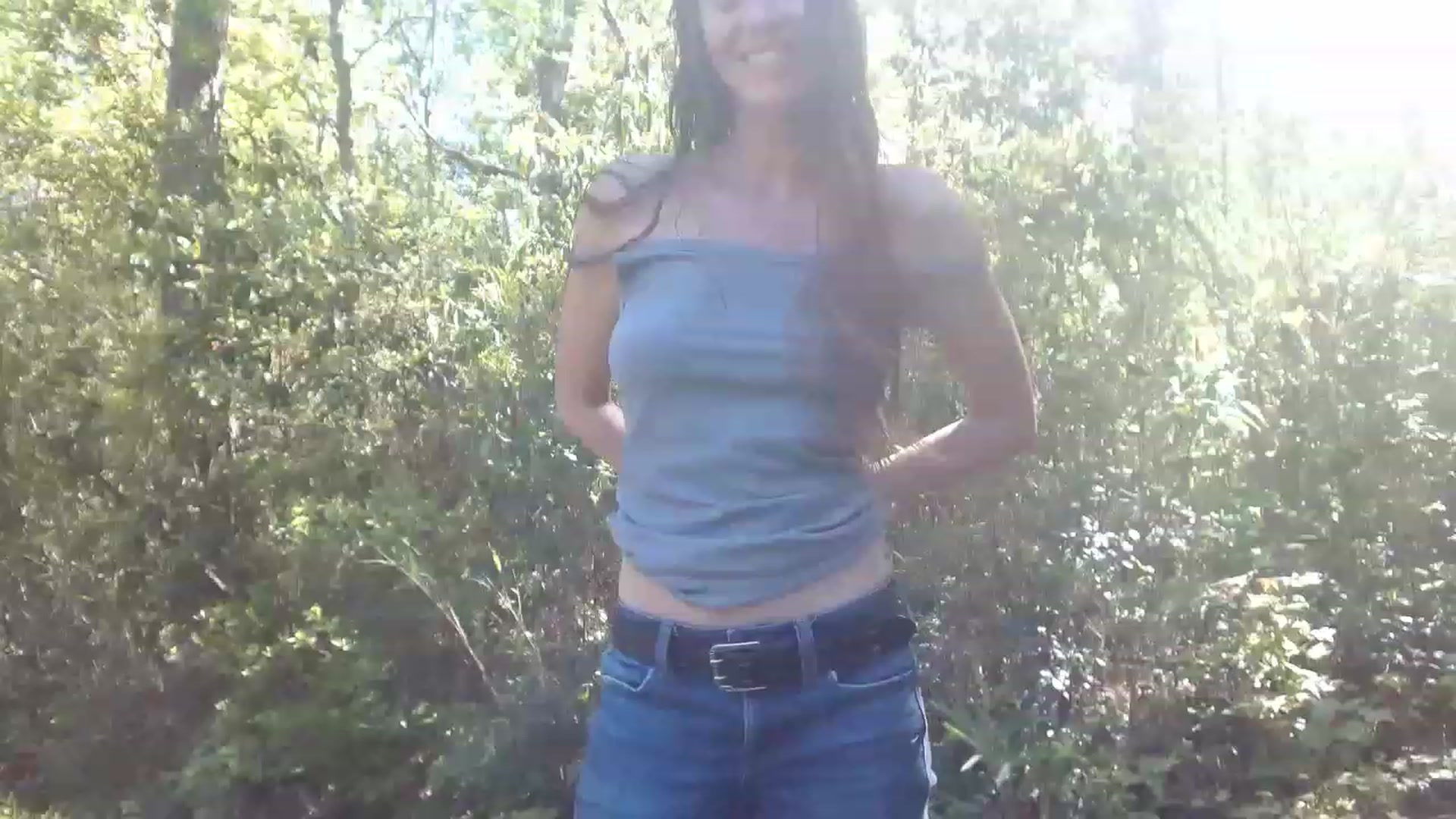 Gallery image thumbnail from GirlOffGrid's myfreecams stream on, 04/13/2023, 19:48 image 7 of 20