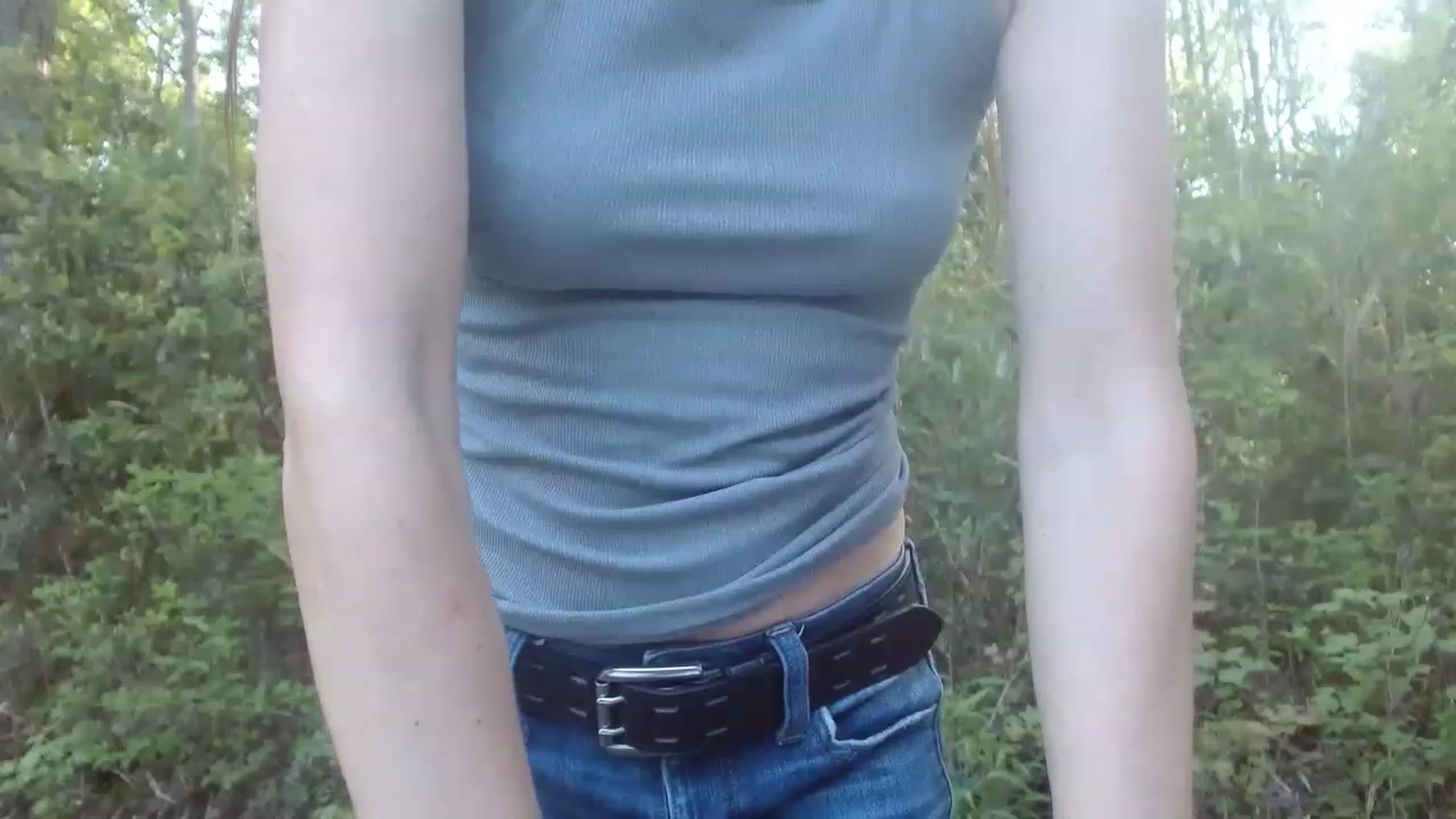 Gallery image thumbnail from GirlOffGrid's myfreecams stream on, 04/13/2023, 21:49 image 3 of 20