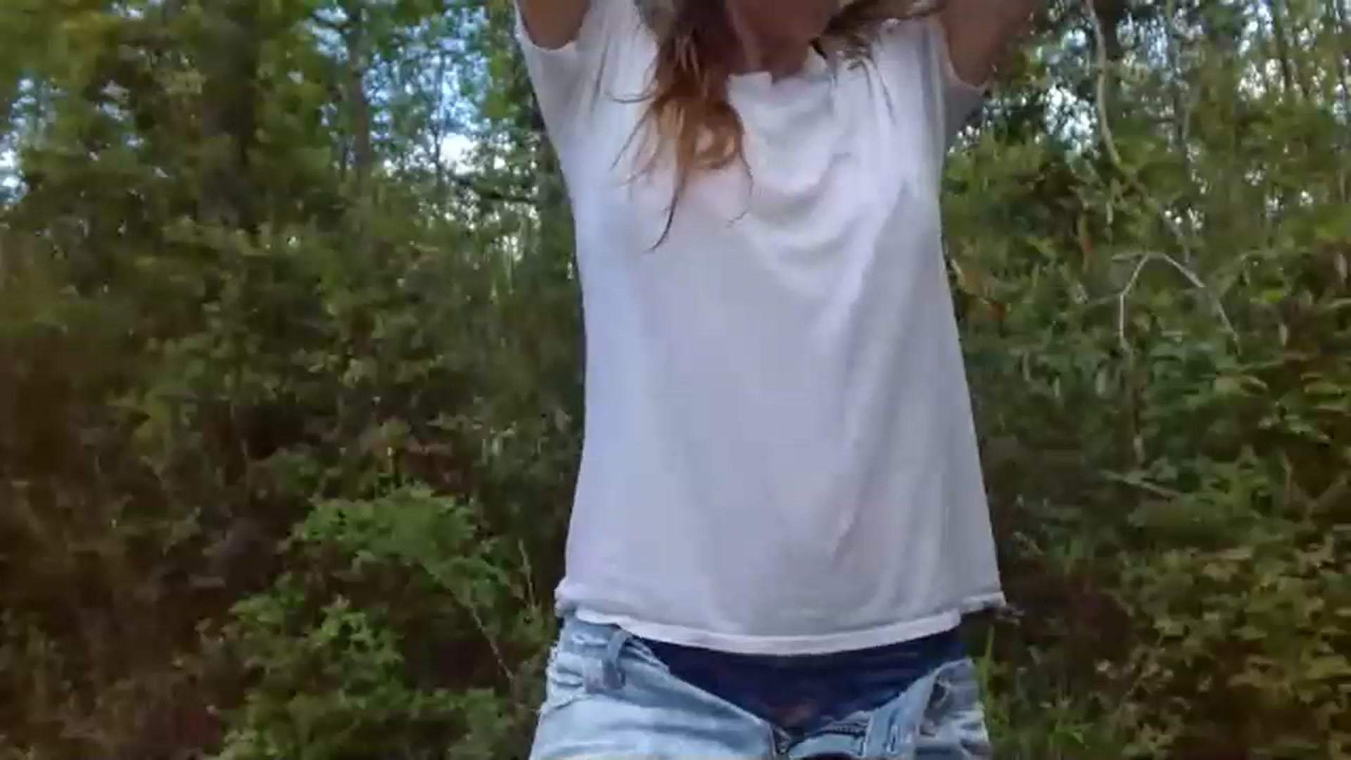 Gallery image thumbnail from GirlOffGrid's myfreecams stream on, 04/15/2023, 21:46 image 7 of 20