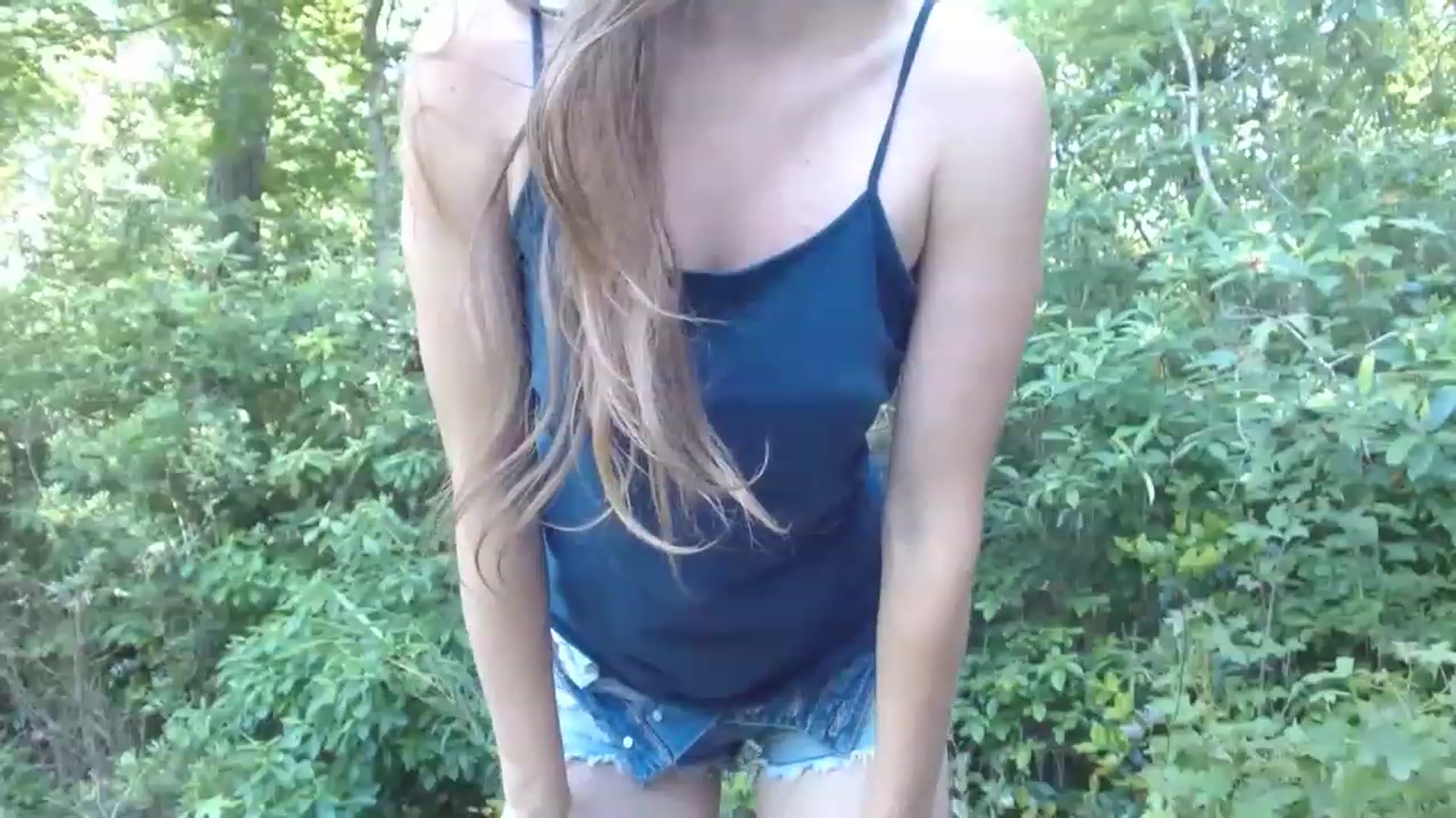 Gallery image thumbnail from GirlOffGrid's myfreecams stream on, 05/15/2023, 21:15 image 7 of 20