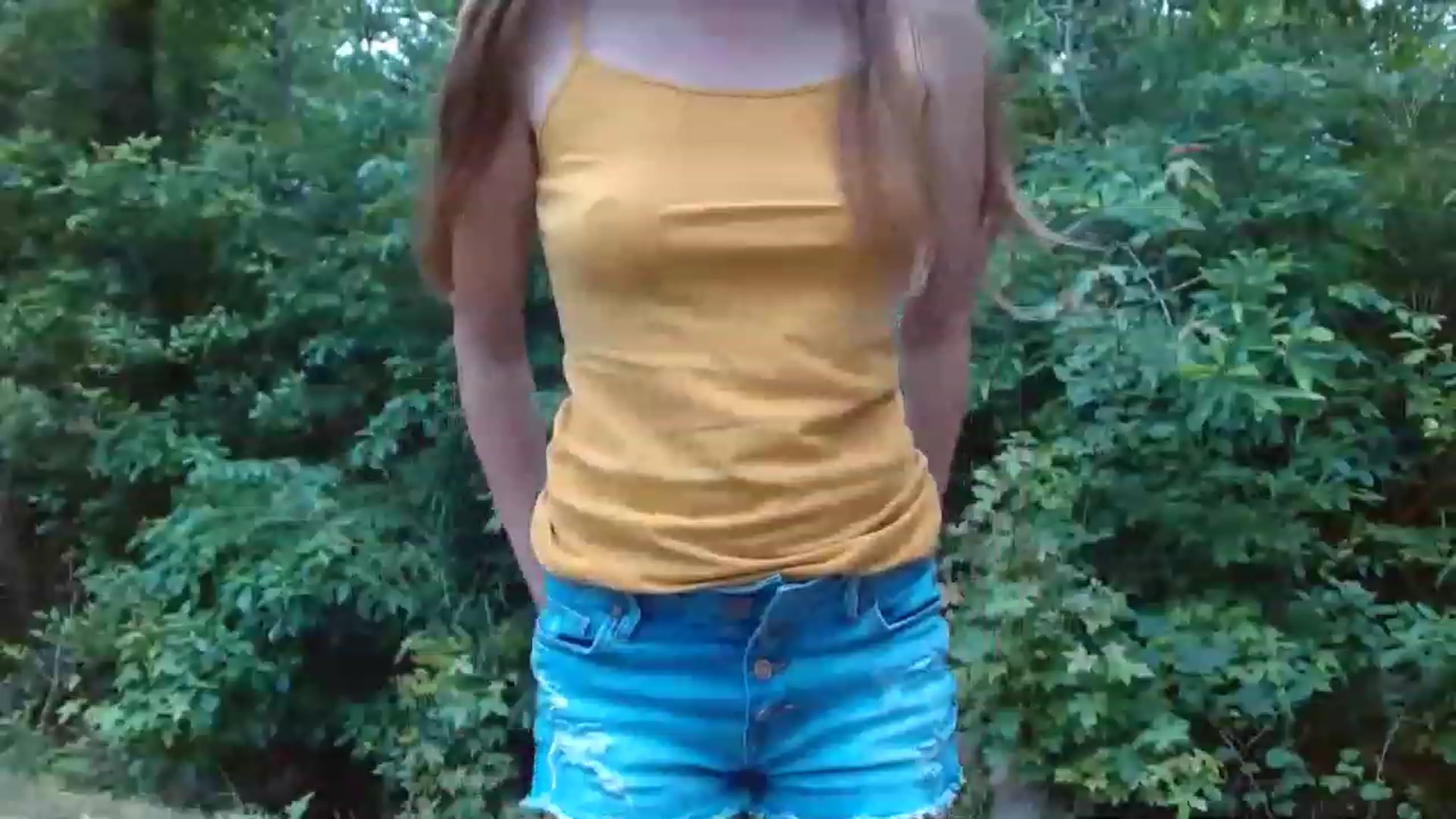 Gallery image thumbnail from GirlOffGrid's myfreecams stream on, 05/24/2023, 19:11 image 17 of 20