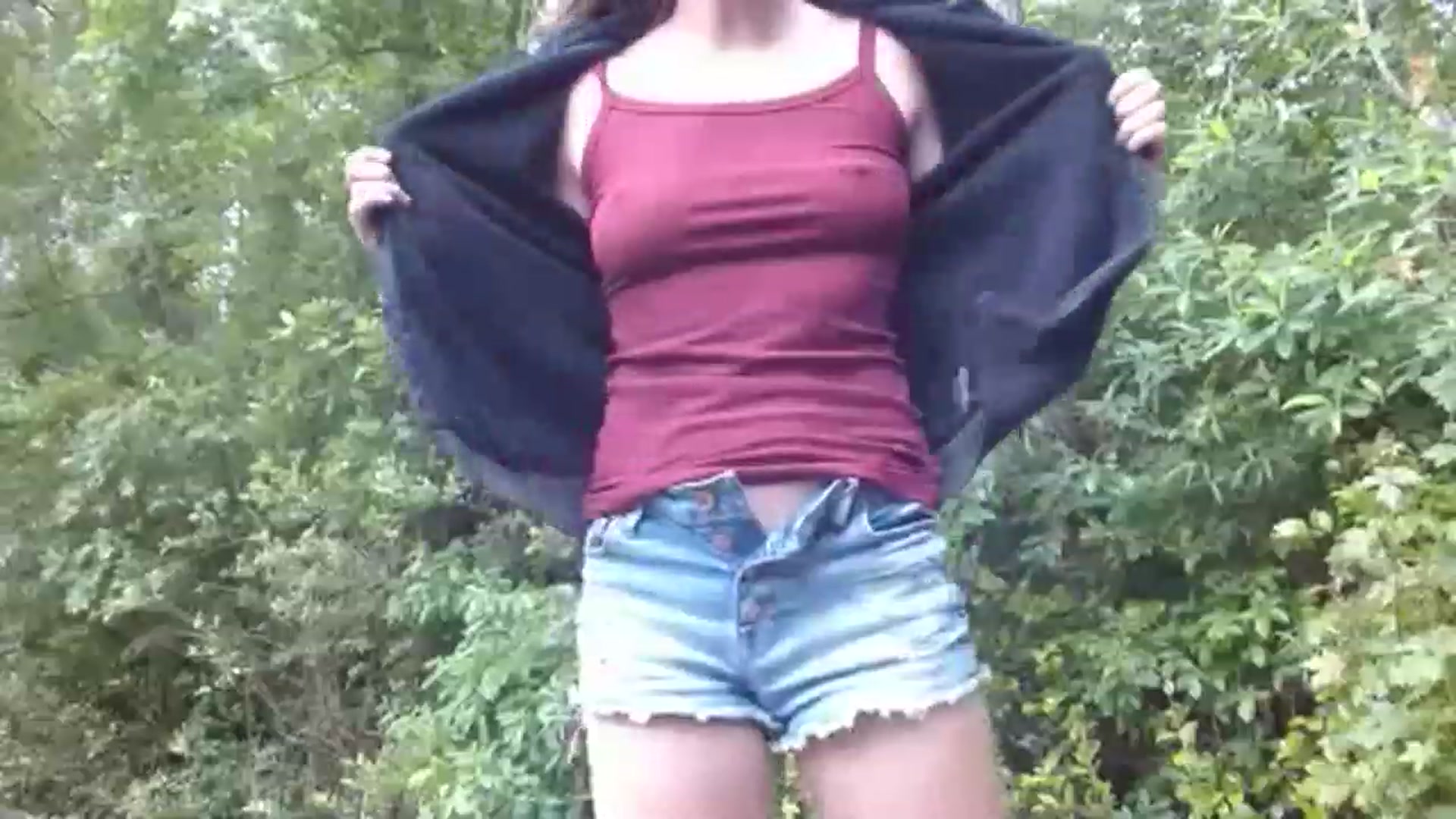 Gallery image thumbnail from GirlOffGrid's myfreecams stream on, 05/25/2023, 23:01 image 2 of 20