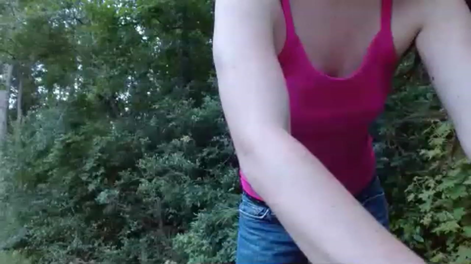 Gallery image thumbnail from GirlOffGrid's myfreecams stream on, 06/27/2023, 24:26 image 11 of 20