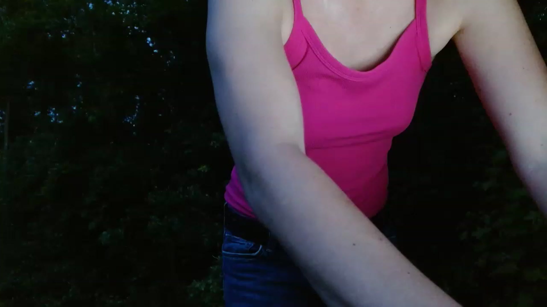 Gallery image thumbnail from GirlOffGrid's myfreecams stream on, 06/27/2023, 01:27 image 2 of 20