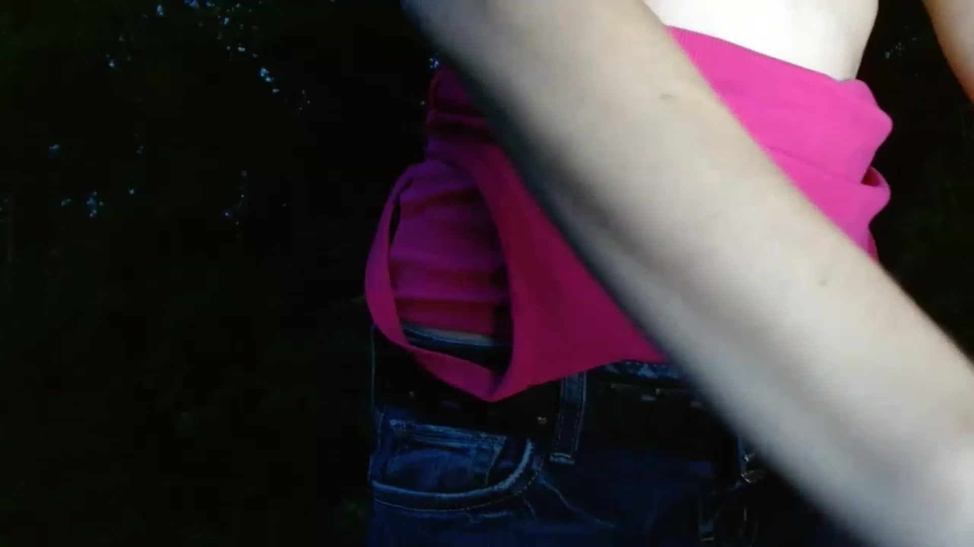 Gallery image thumbnail from GirlOffGrid's myfreecams stream on, 06/27/2023, 01:27 image 3 of 20