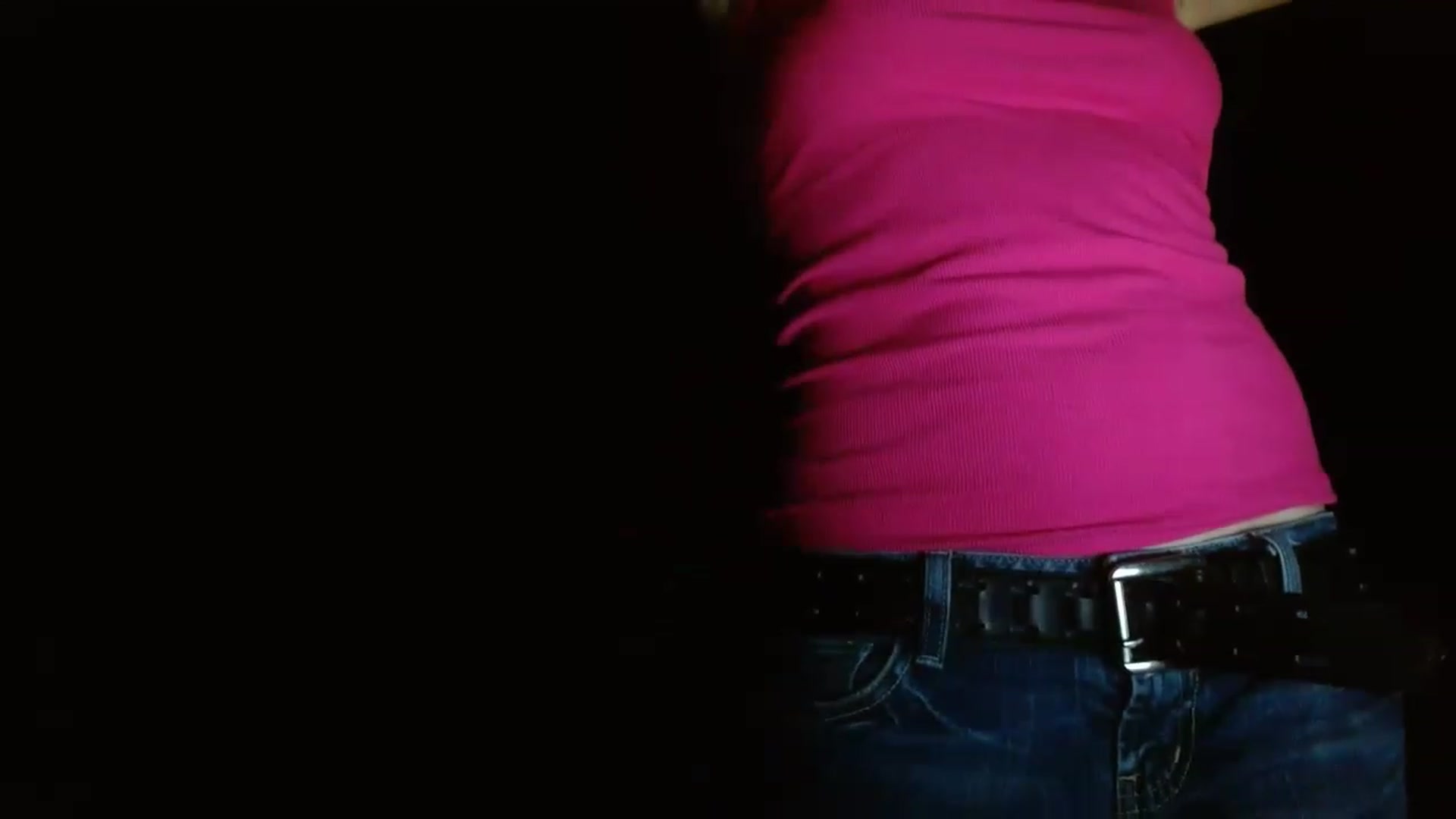 Gallery image thumbnail from GirlOffGrid's myfreecams stream on, 06/27/2023, 01:27 image 18 of 20