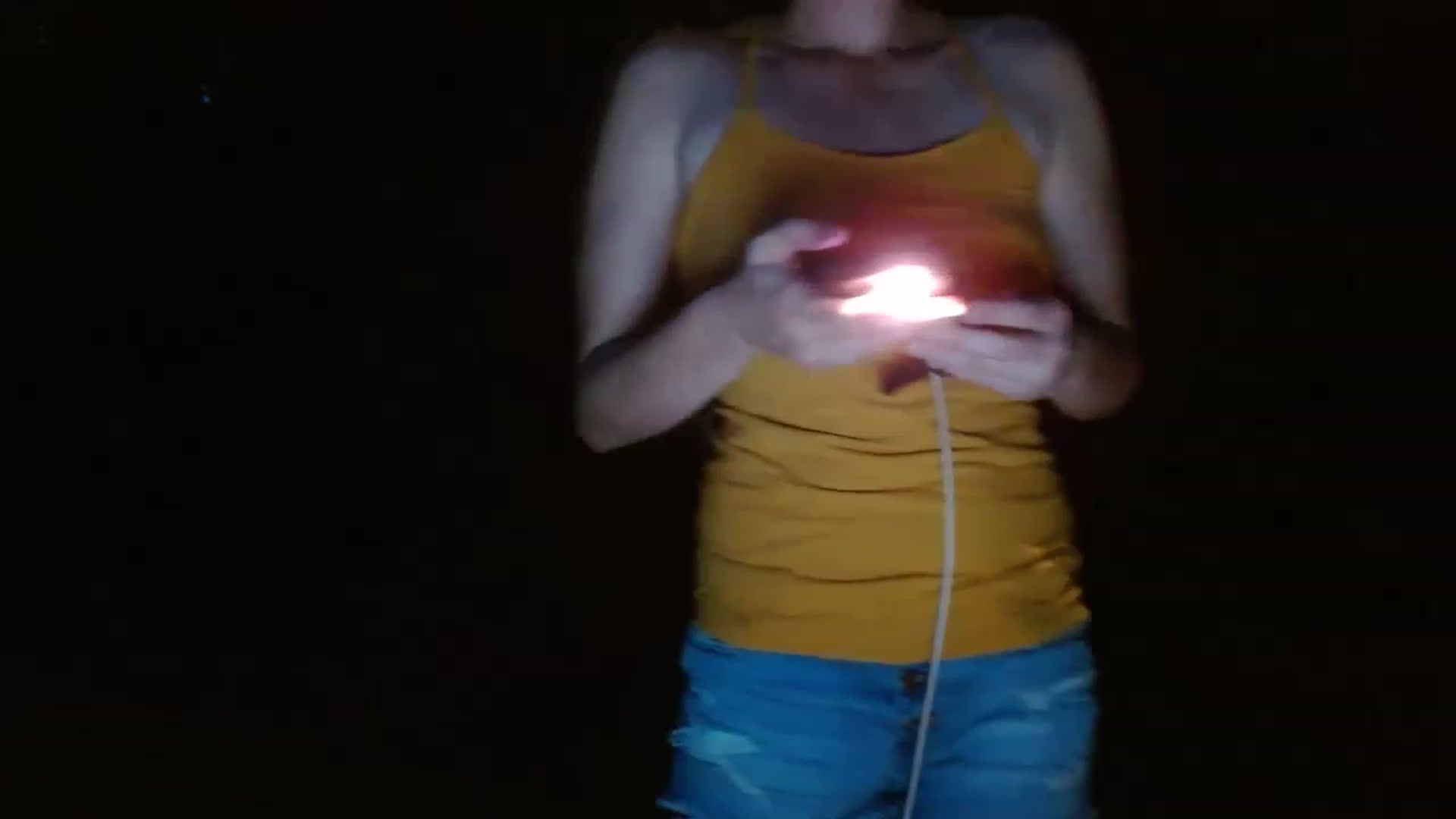 Gallery image thumbnail from GirlOffGrid's myfreecams stream on, 06/29/2023, 01:14 image 5 of 20