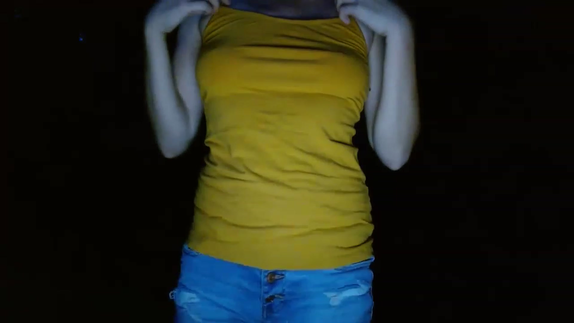 Gallery image thumbnail from GirlOffGrid's myfreecams stream on, 06/29/2023, 01:14 image 4 of 20