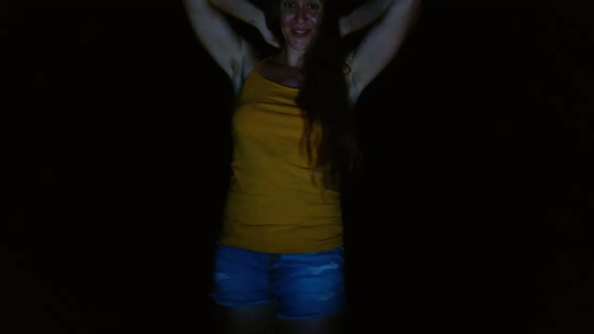 Gallery image thumbnail from GirlOffGrid's myfreecams stream on, 06/29/2023, 01:14 image 11 of 20