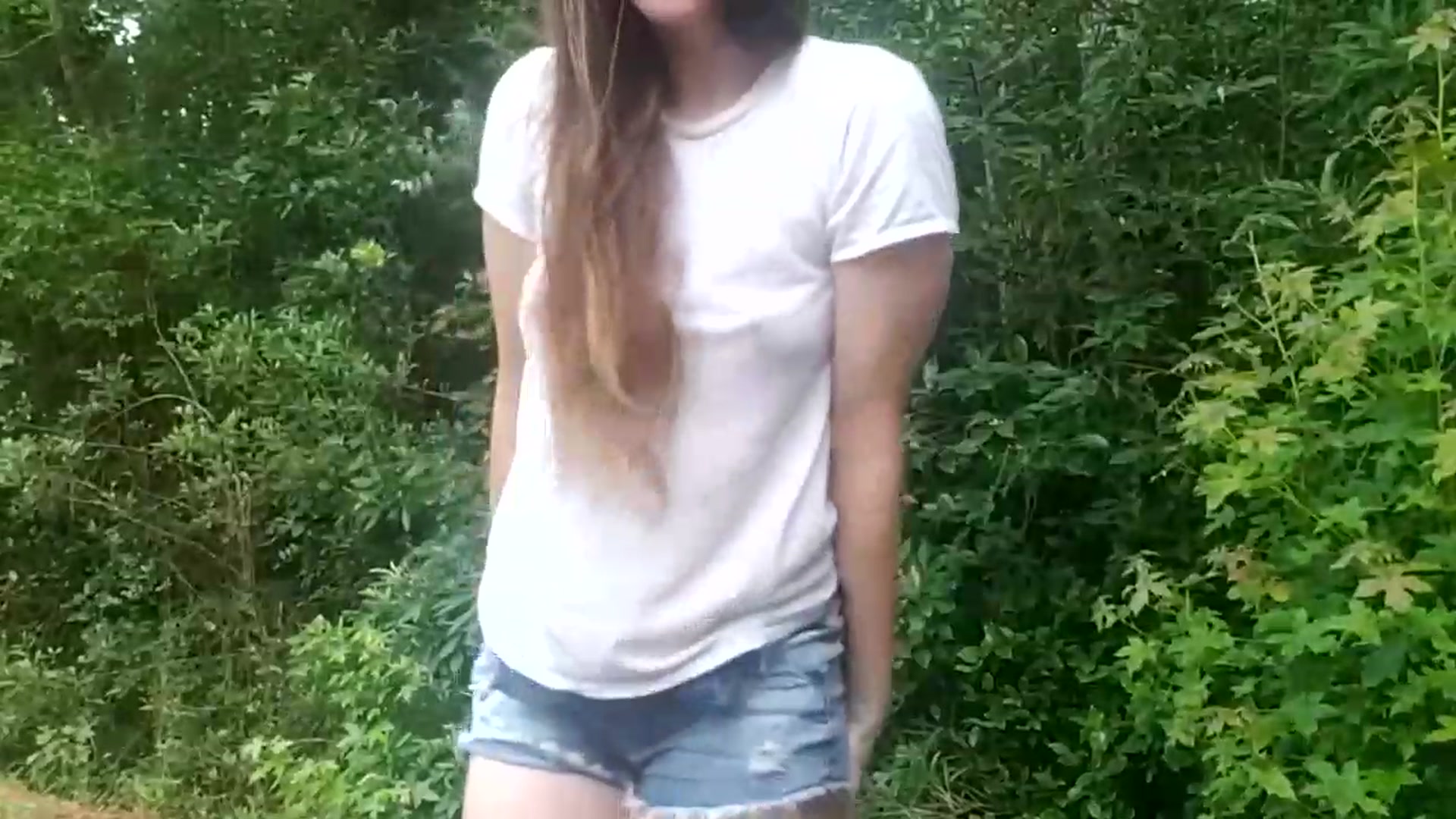 Gallery image thumbnail from GirlOffGrid's myfreecams stream on, 07/01/2023, 24:12 image 20 of 20