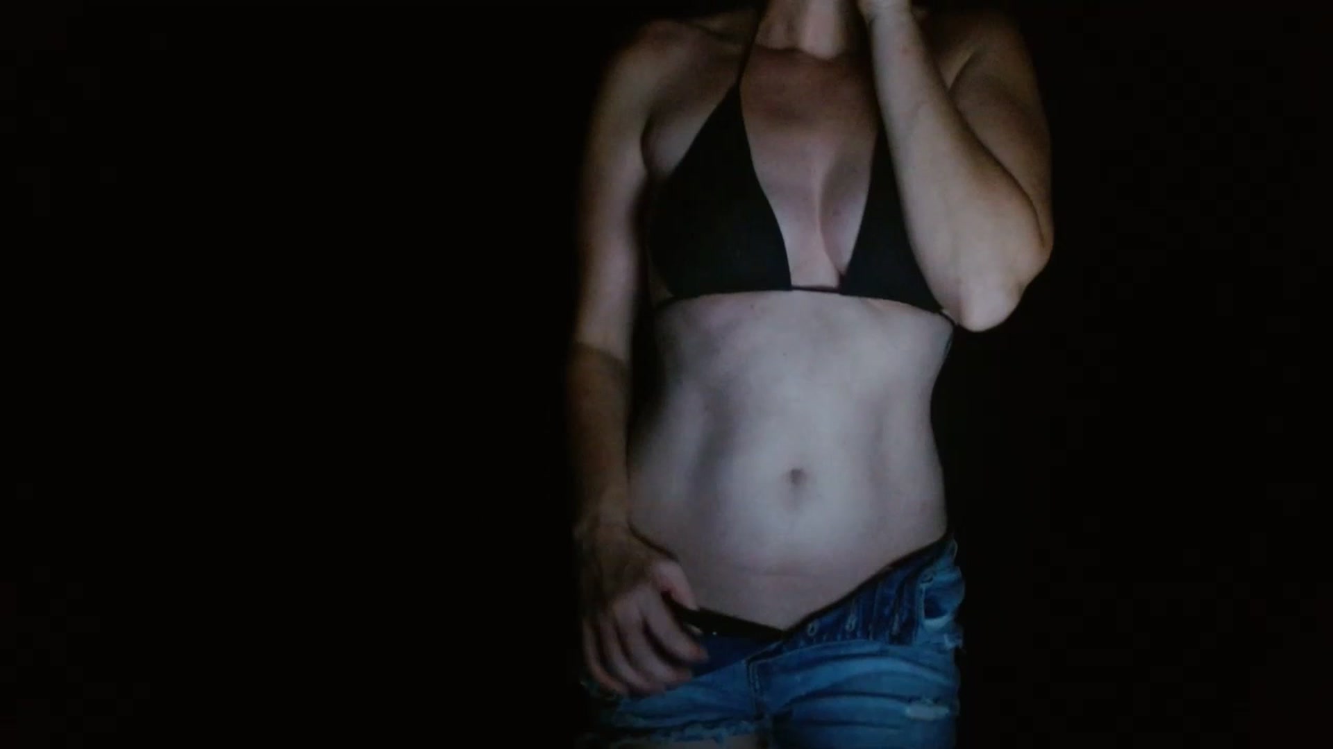 Gallery image thumbnail from GirlOffGrid's myfreecams stream on, 07/16/2023, 02:45 image 1 of 20