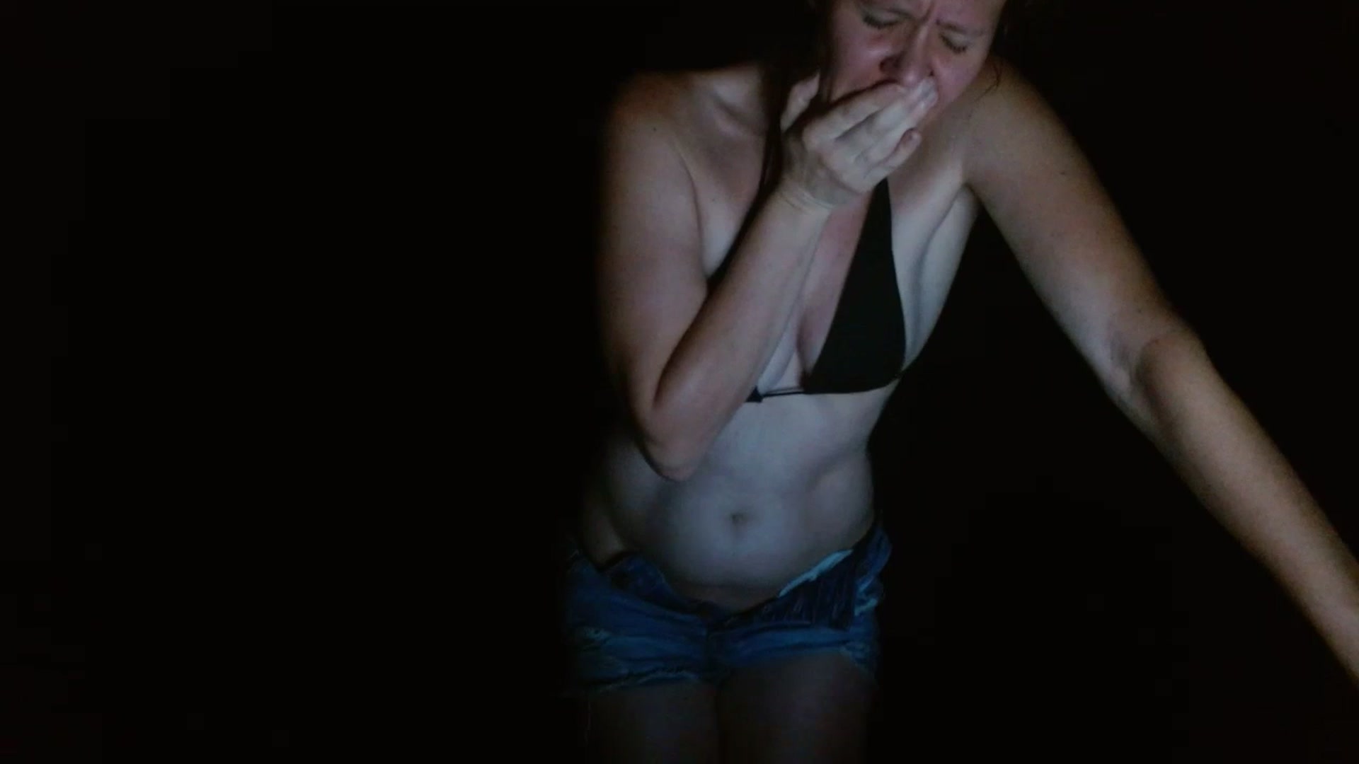 Gallery image thumbnail from GirlOffGrid's myfreecams stream on, 07/16/2023, 02:45 image 16 of 20